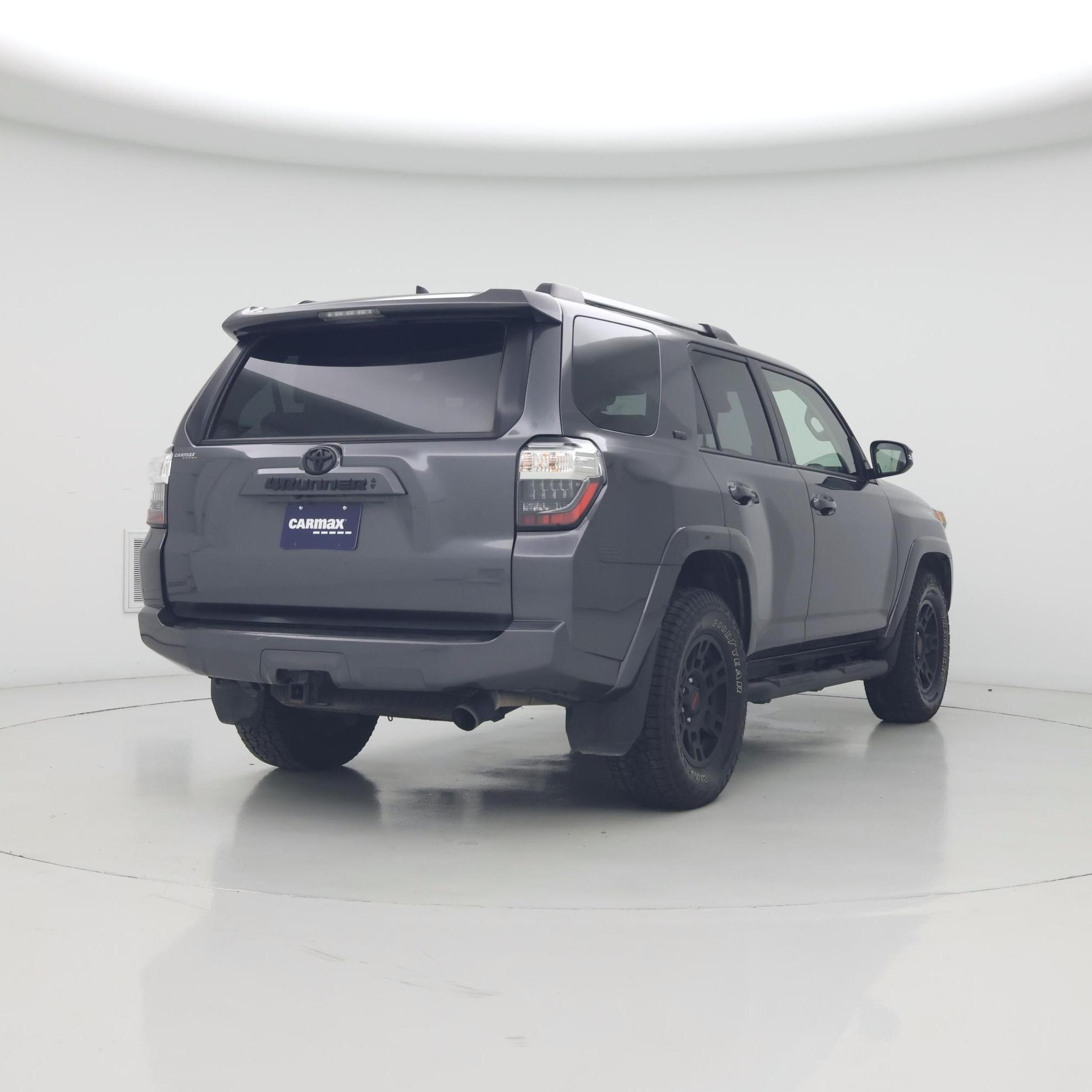 Thumbnail: 2022 Toyota 4Runner - 8