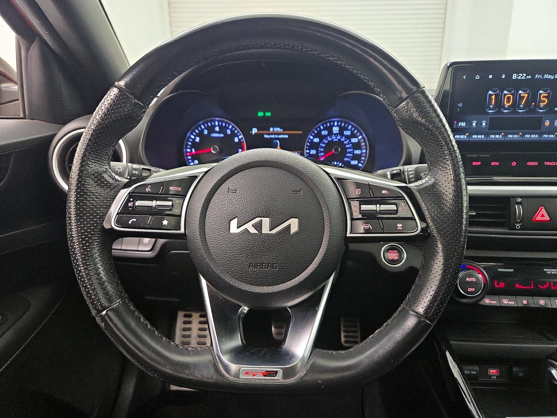 Thumbnail: 2022 Kia Forte - 10