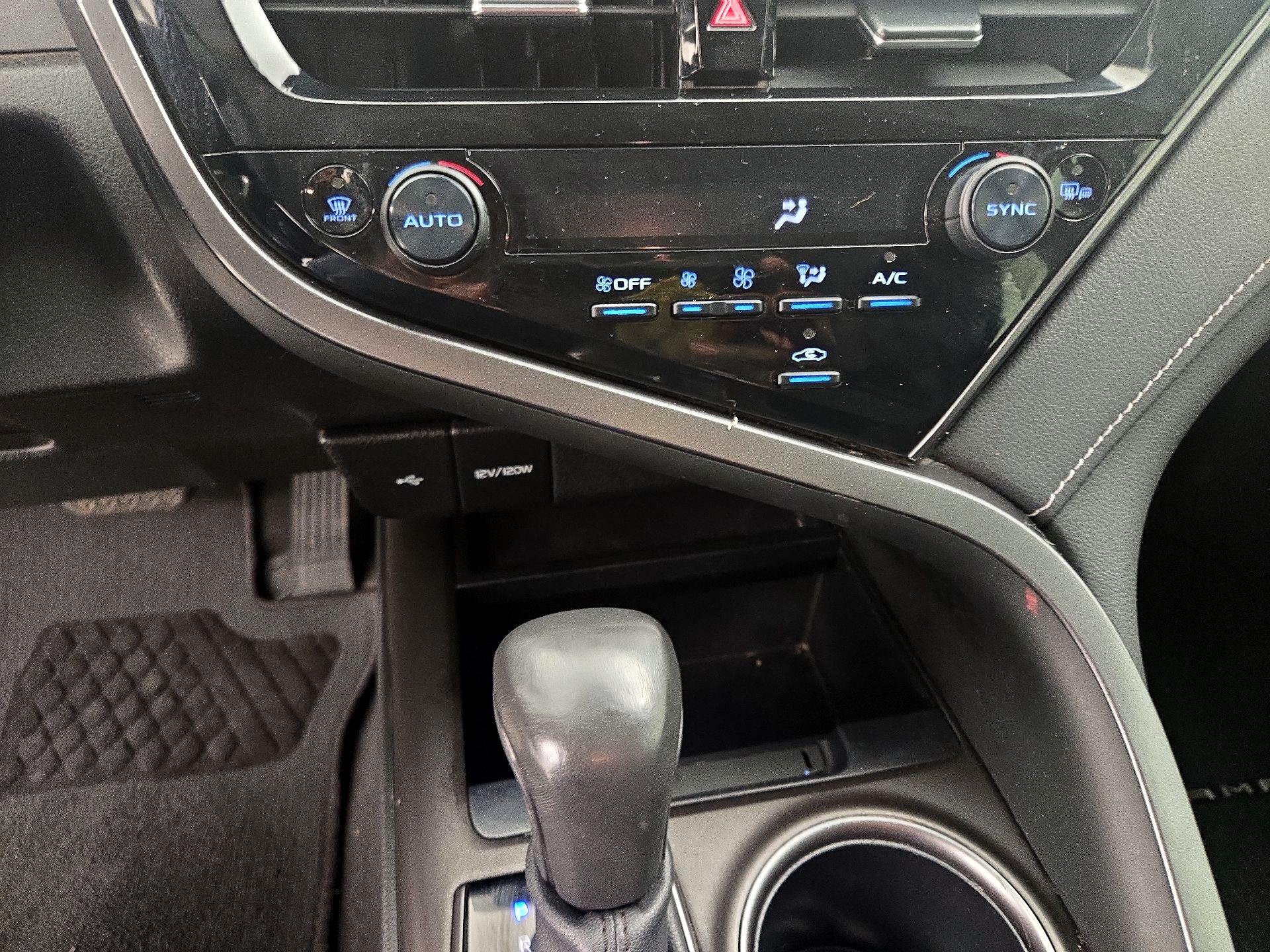 Thumbnail: 2024 Toyota Camry - 16