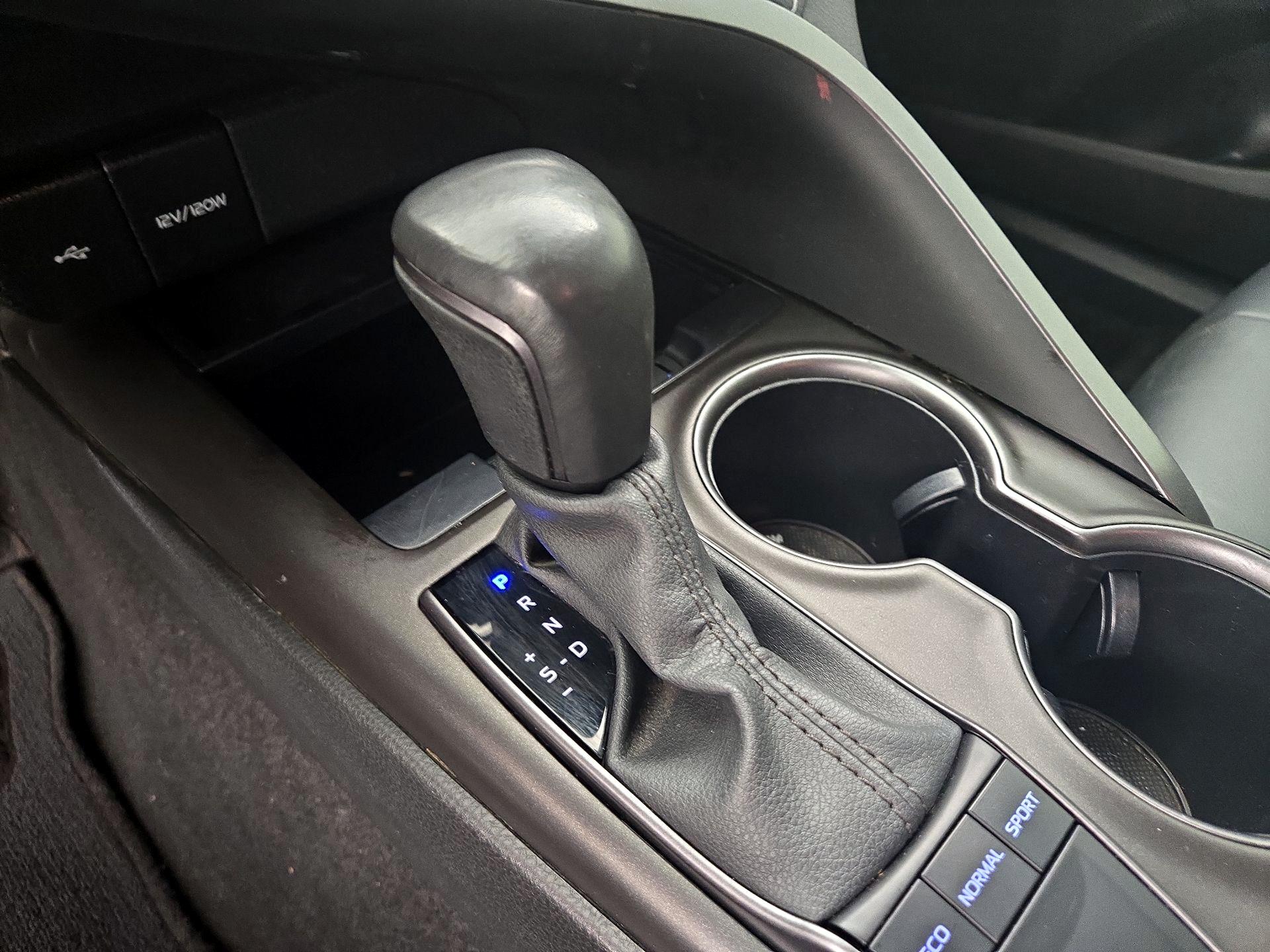 Thumbnail: 2024 Toyota Camry - 17