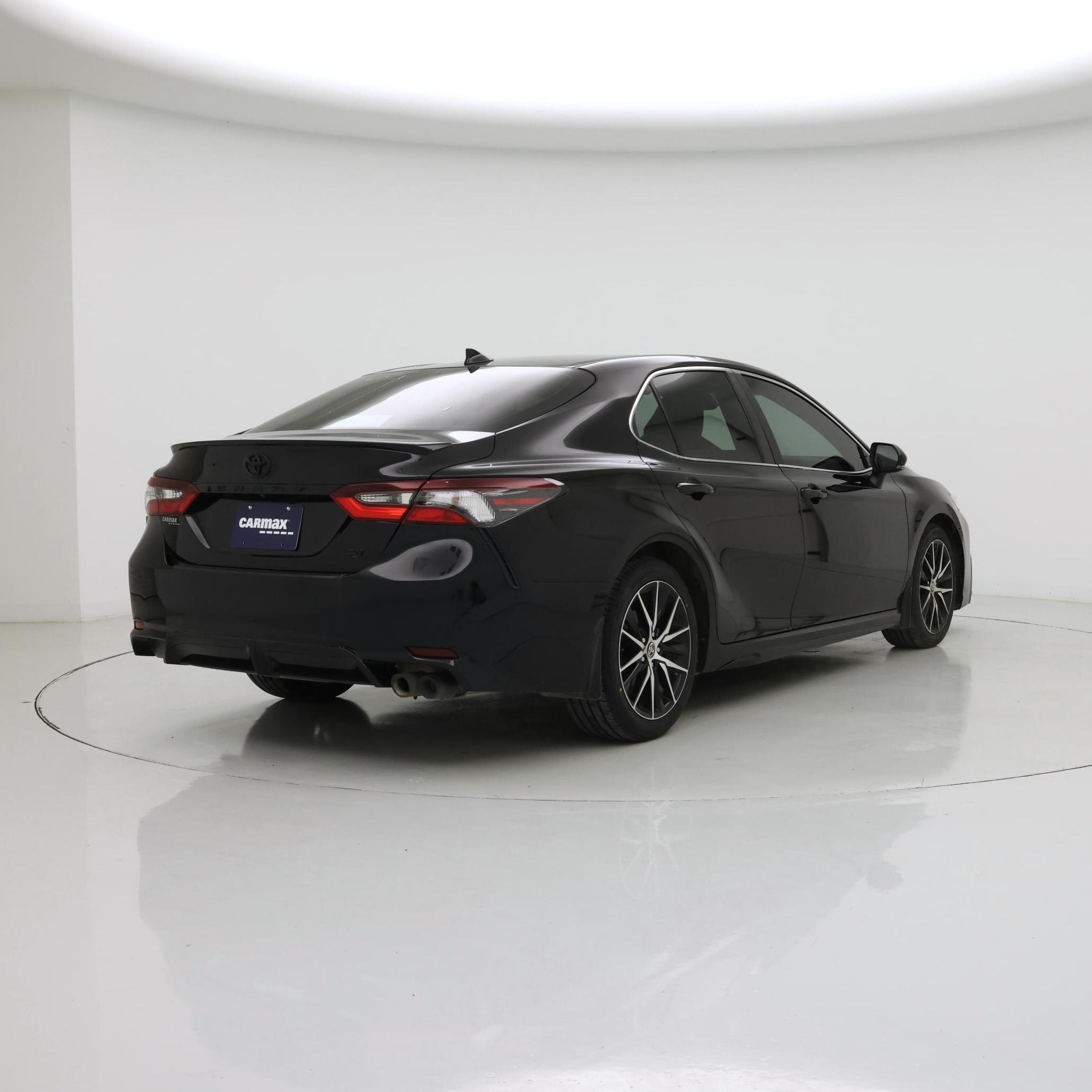 Thumbnail: 2024 Toyota Camry - 8