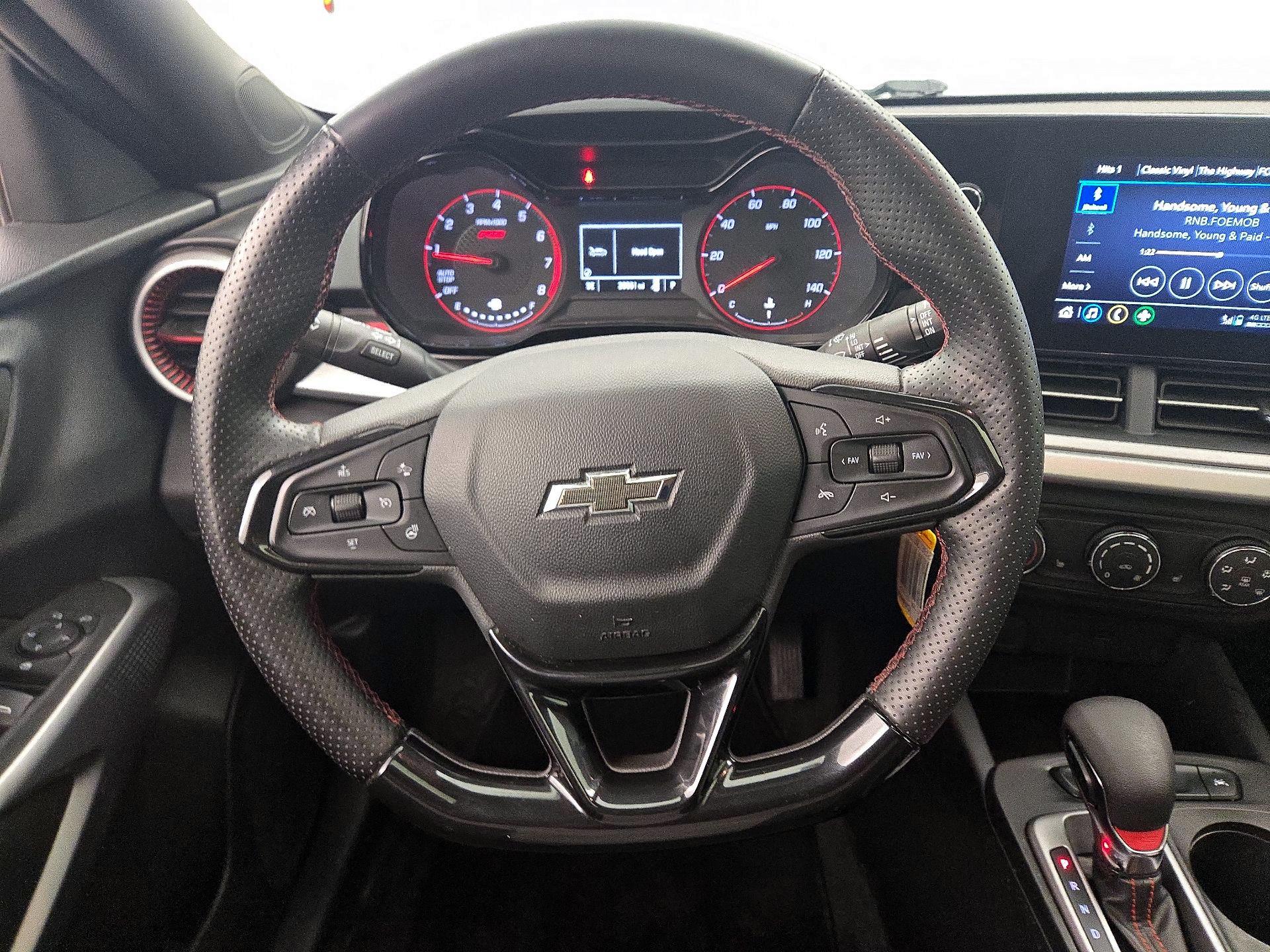 Thumbnail: 2024 Chevrolet Trax - 10