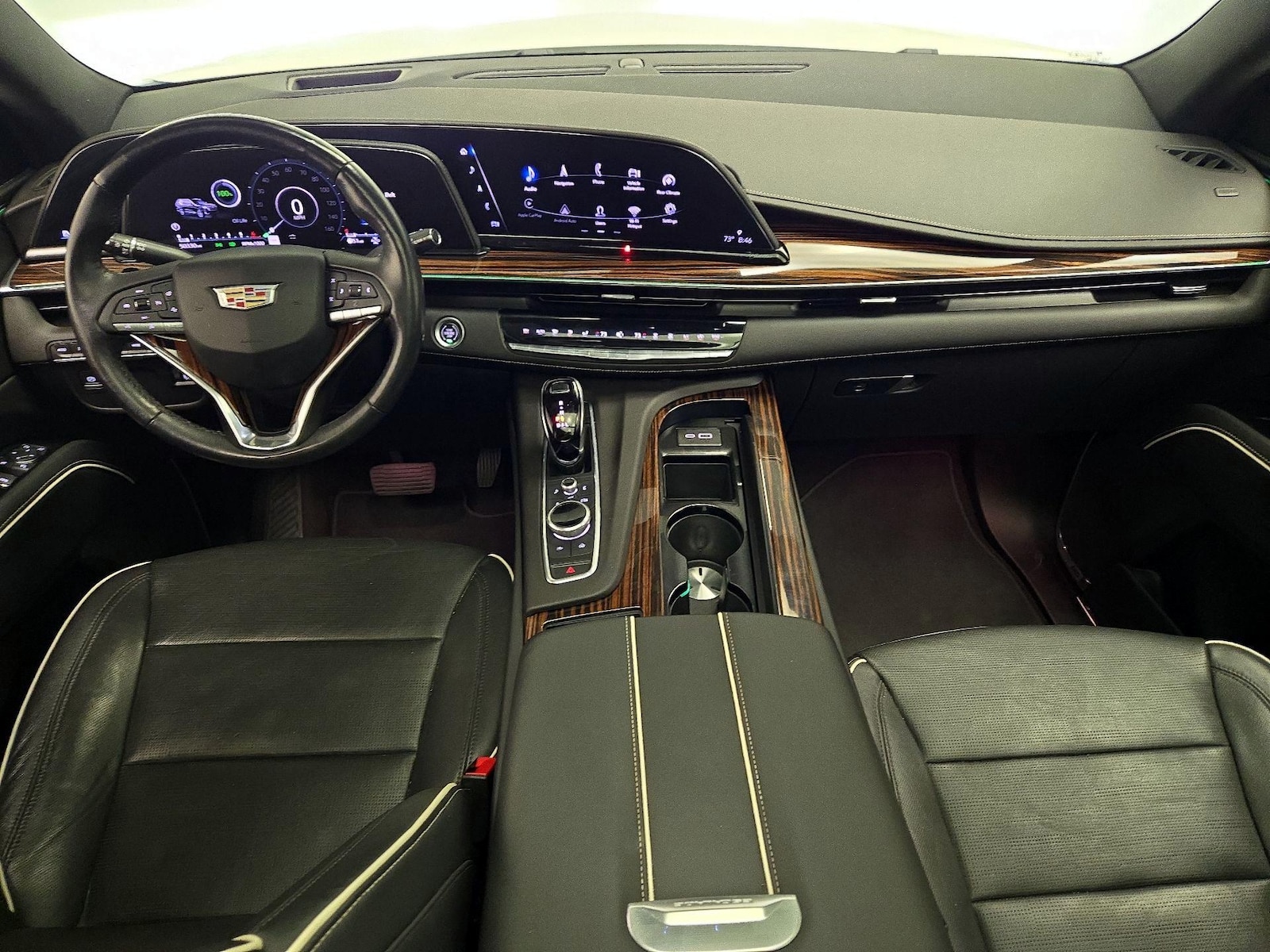 2022 Cadillac Escalade Premium Luxury - Photo 10