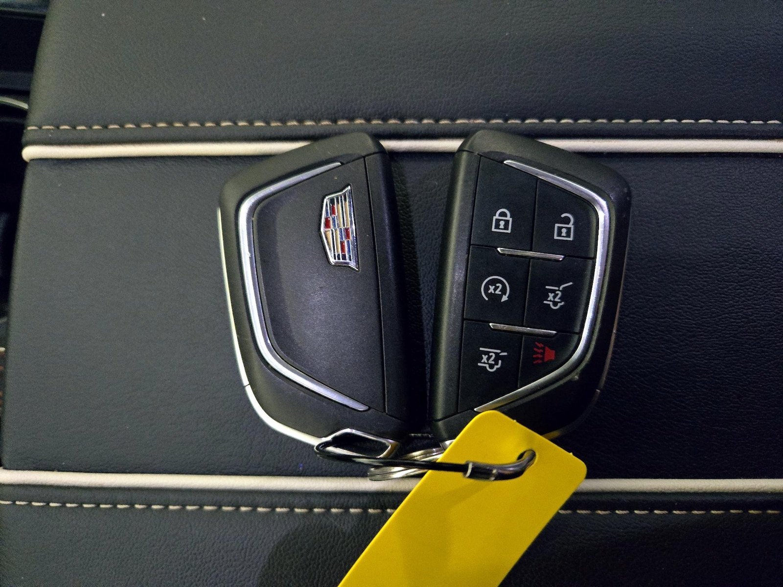 2022 Cadillac Escalade Premium Luxury - Photo 26