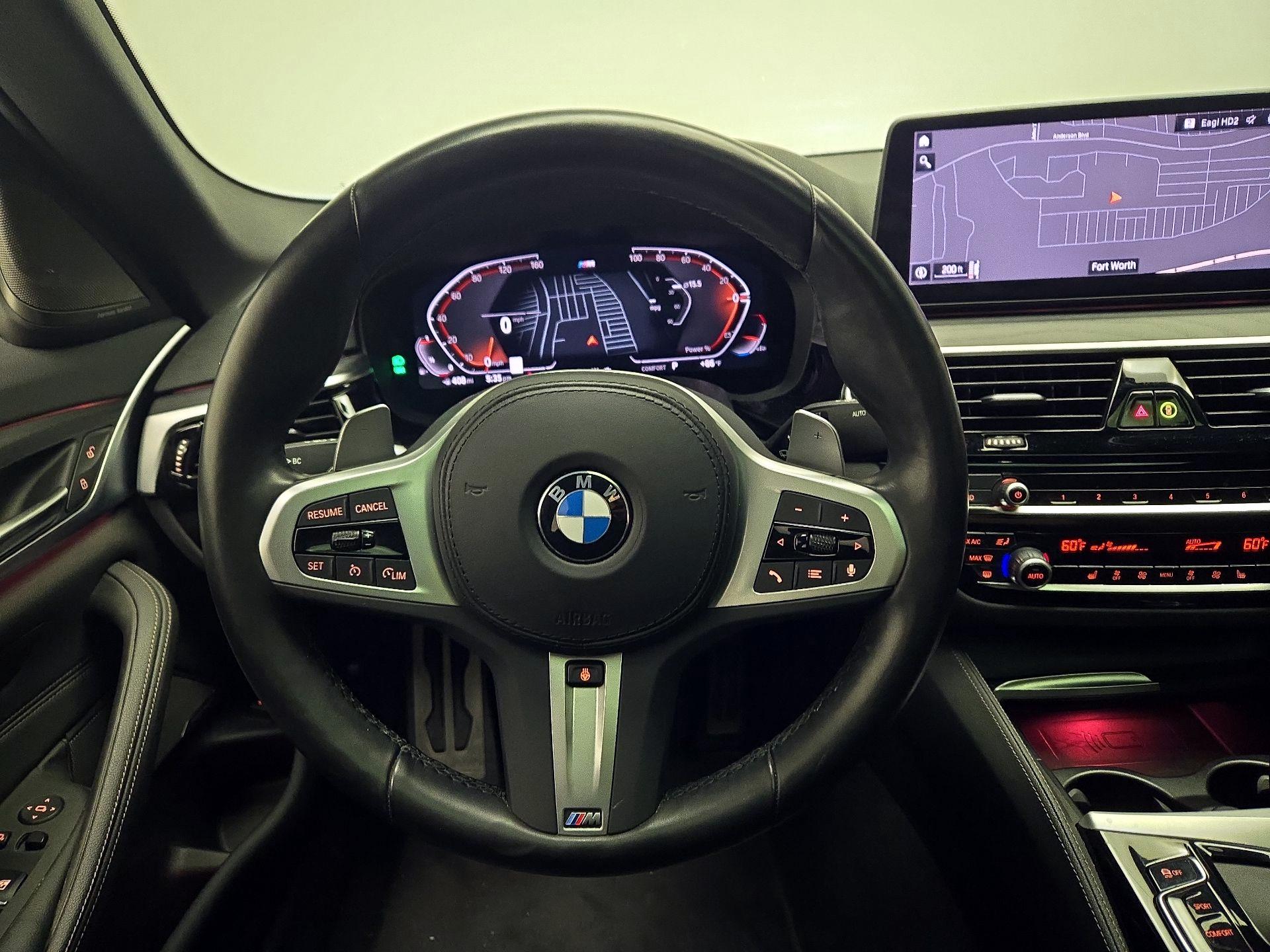 Thumbnail: 2023 BMW 5 Series - 10