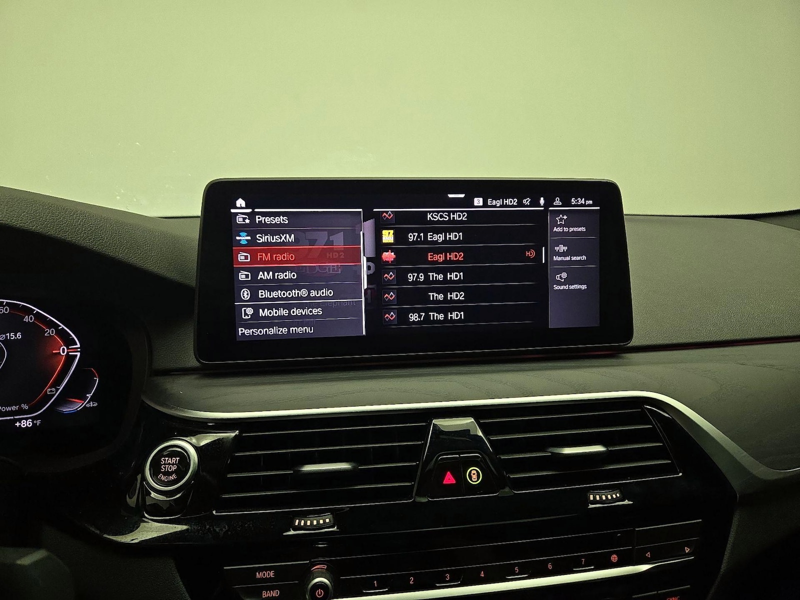 2023 BMW 5 Series 540i - Photo 17