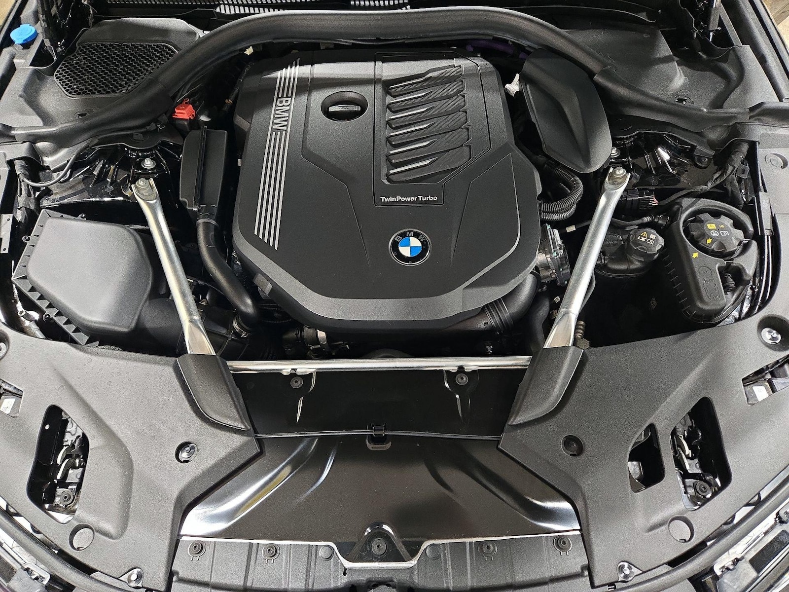 2023 BMW 5 Series 540i - Photo 24