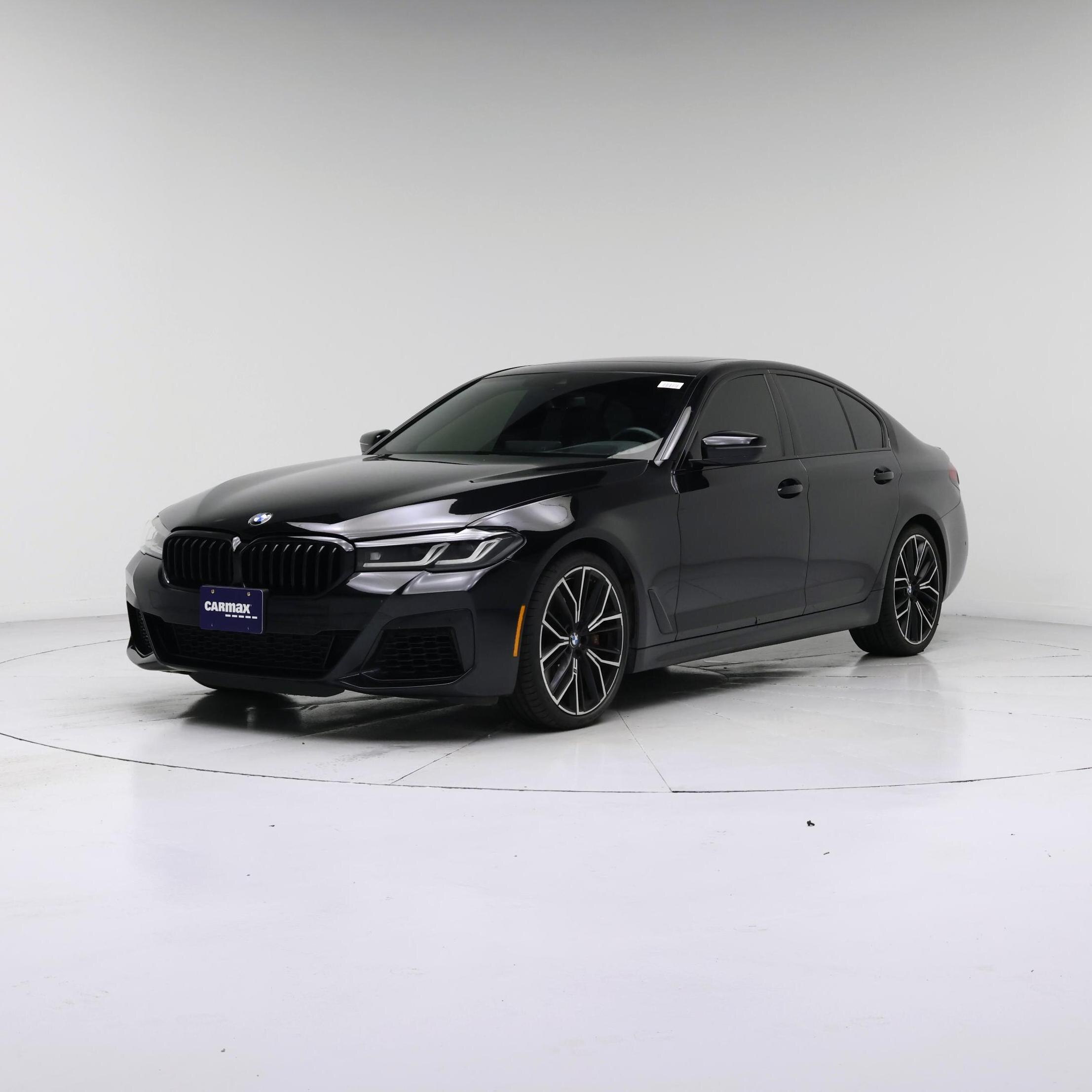 Thumbnail: 2023 BMW 5 Series - 4