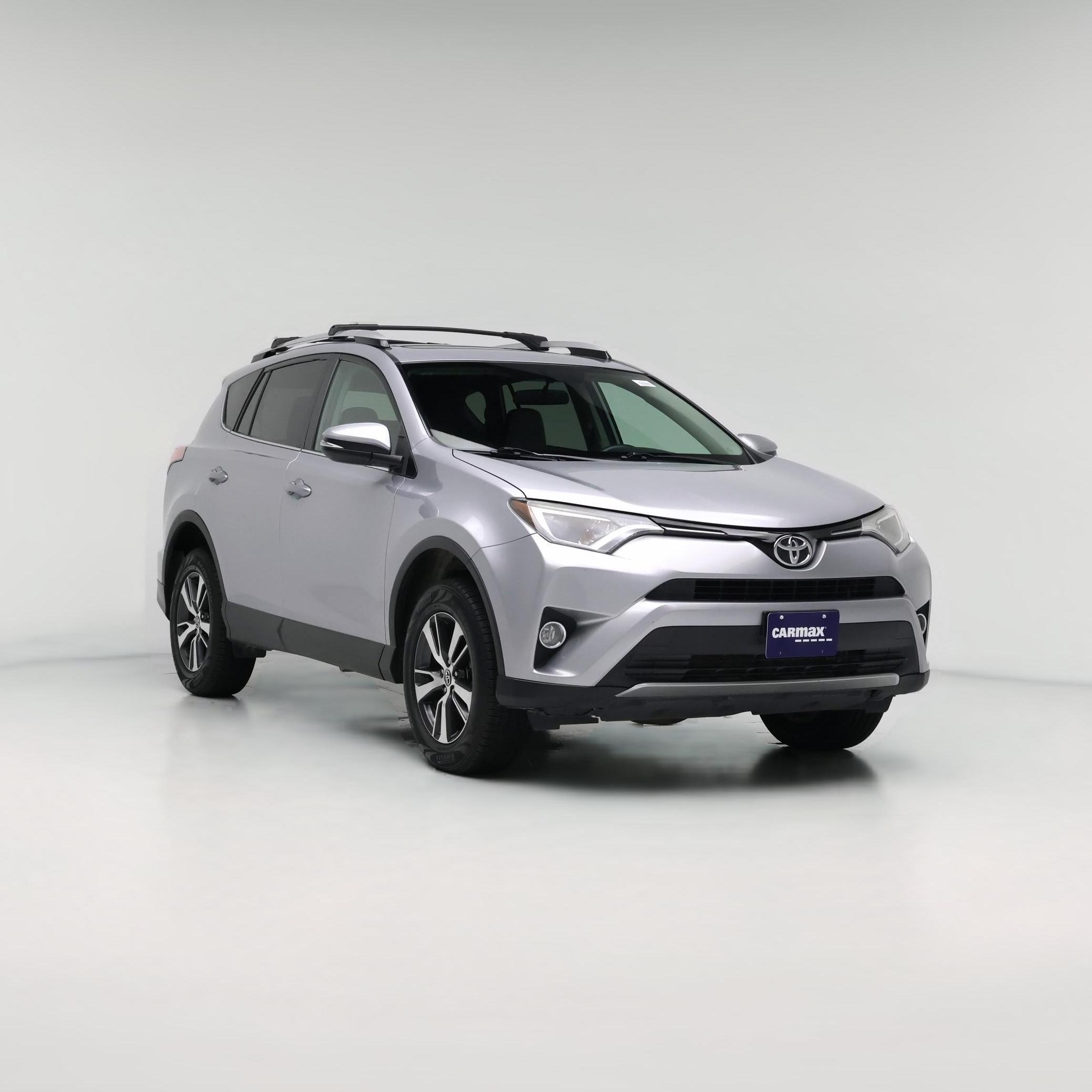 Thumbnail: 2016 Toyota RAV4 - 1