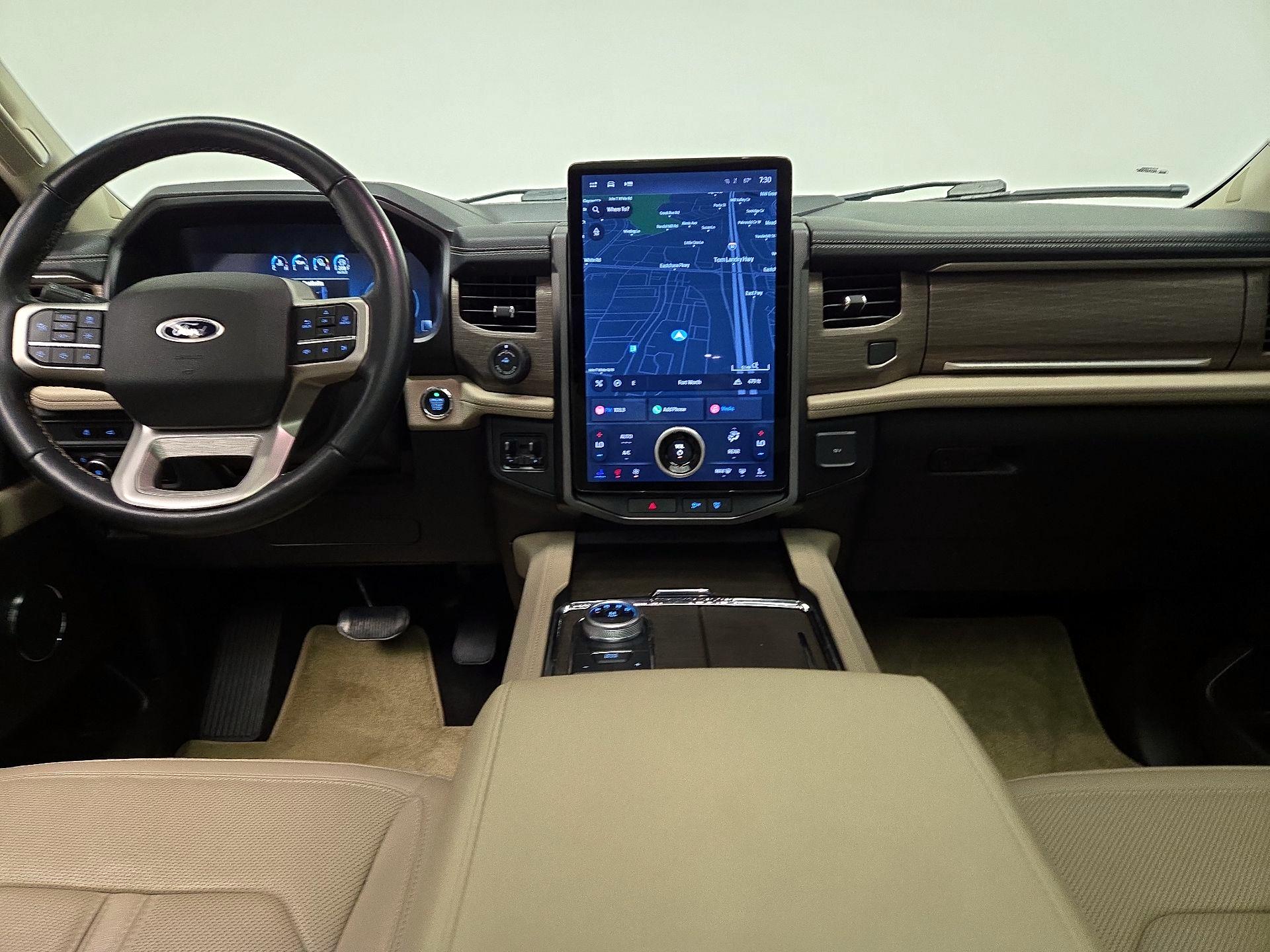 Thumbnail: 2023 Ford Expedition - 9