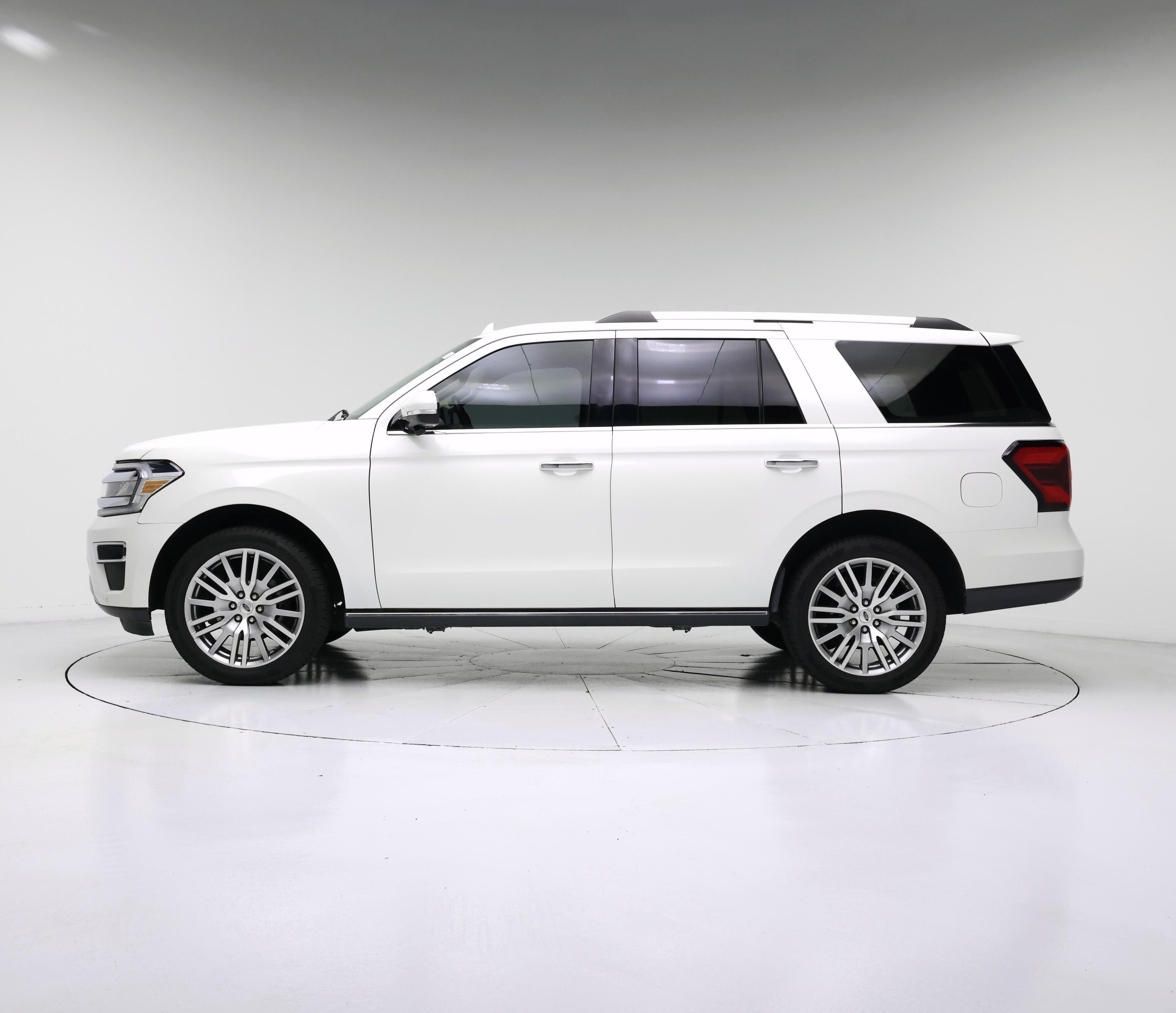 Thumbnail: 2023 Ford Expedition - 3