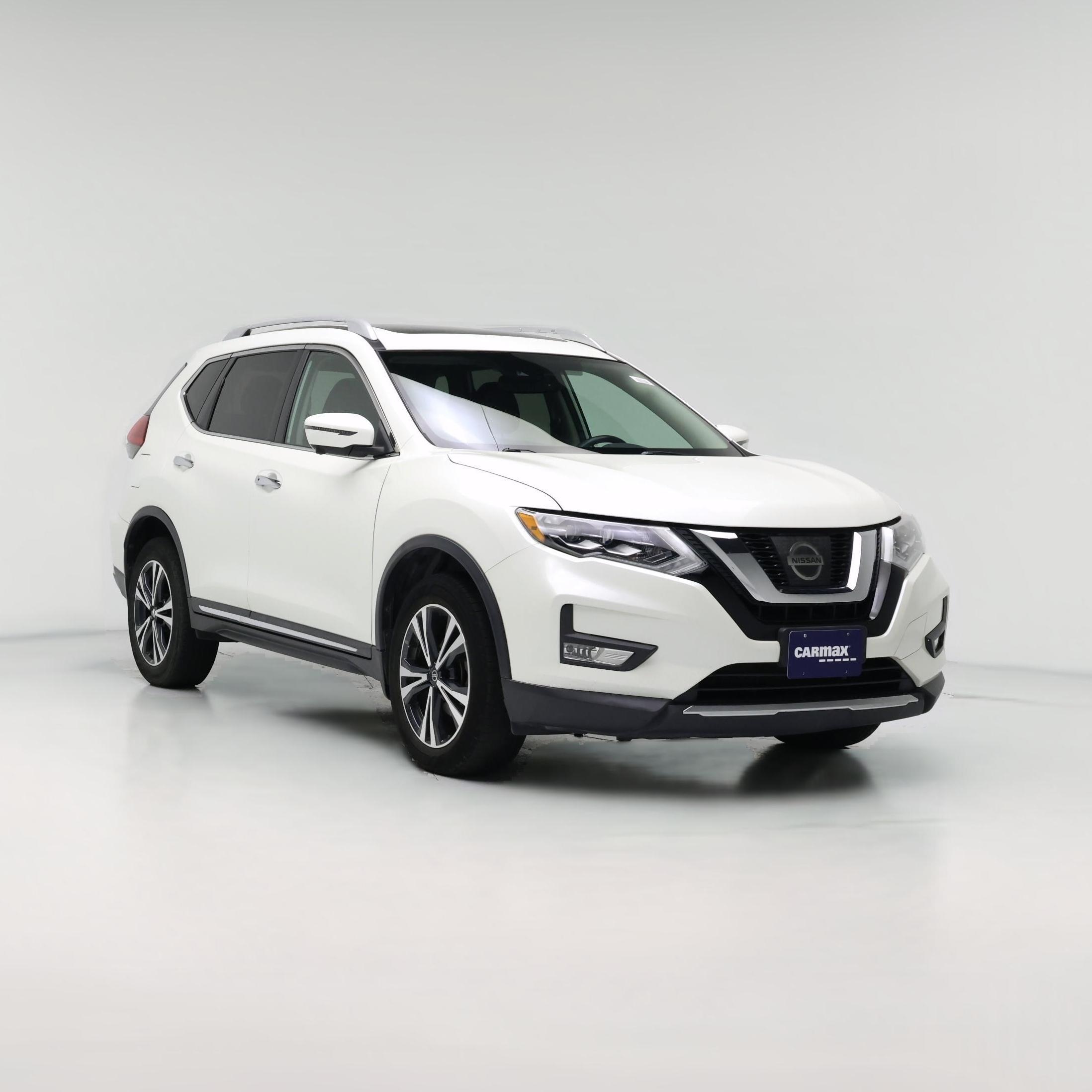 Thumbnail: 2017 Nissan Rogue - 1