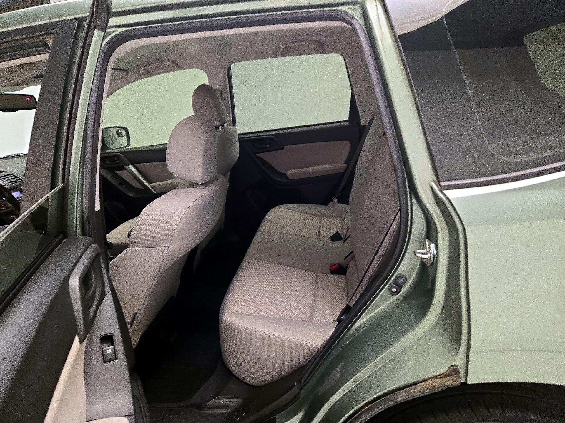 Thumbnail: 2015 Subaru Forester - 19