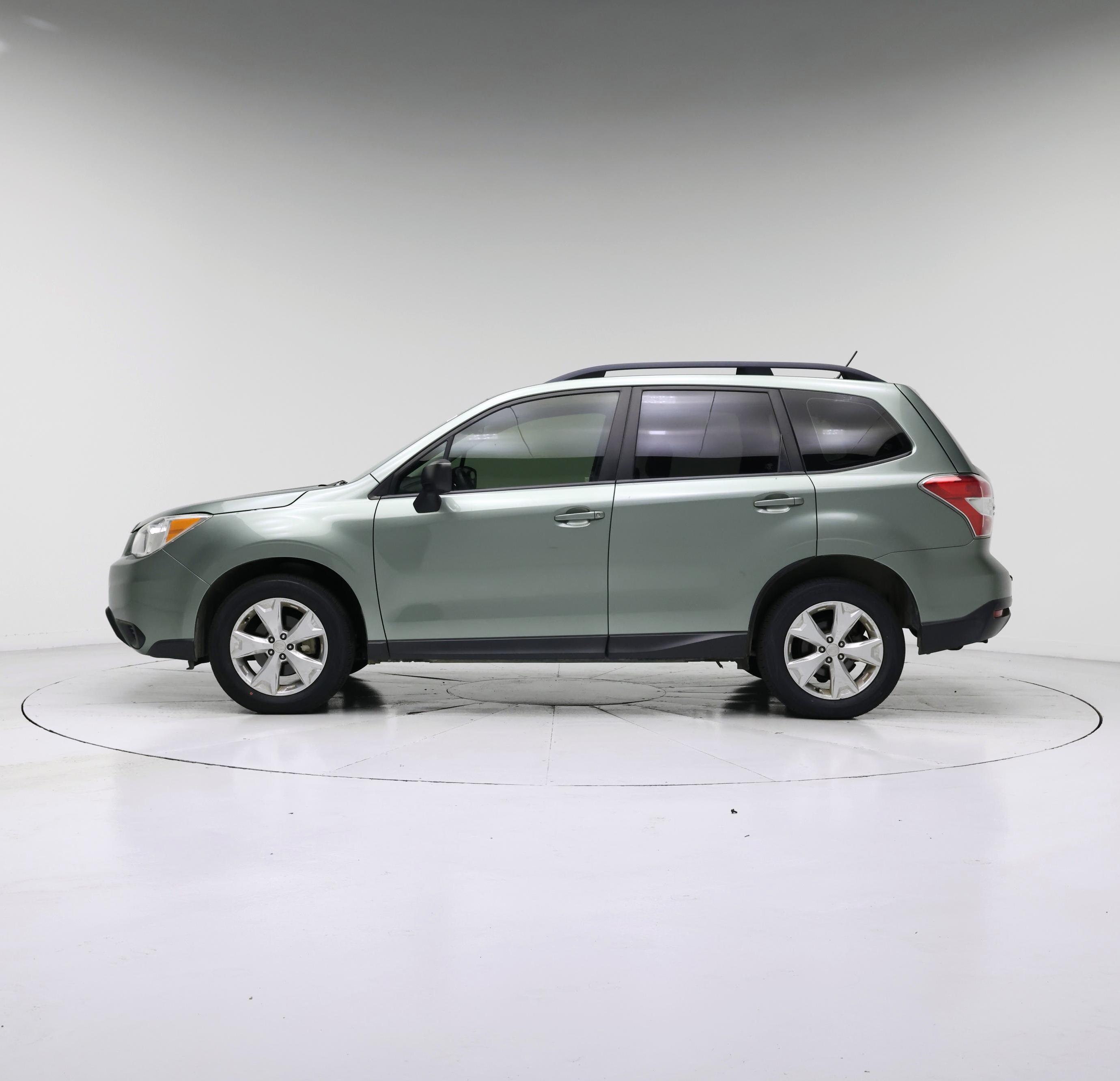Thumbnail: 2015 Subaru Forester - 3