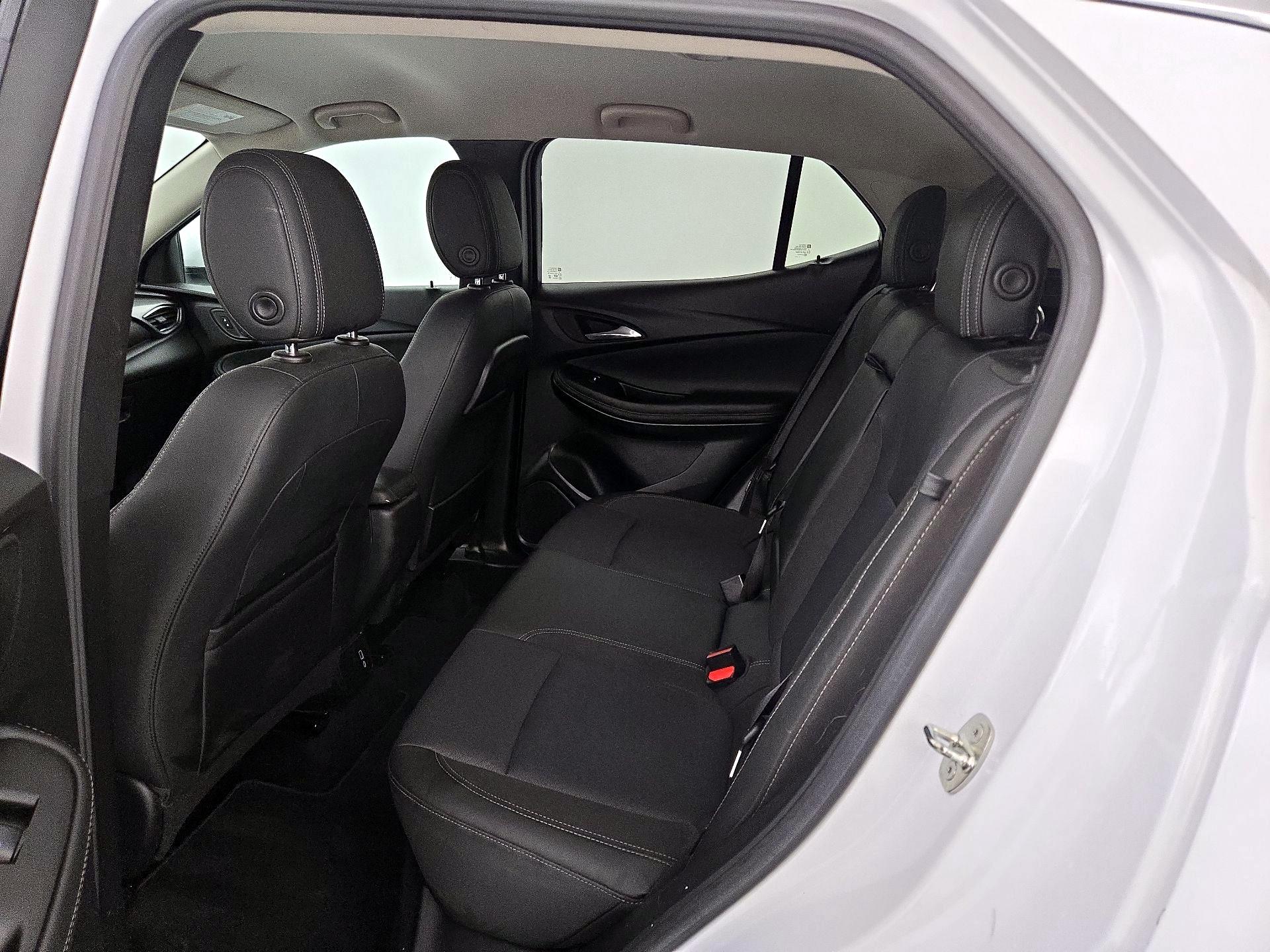 Thumbnail: 2022 Buick Encore GX - 19
