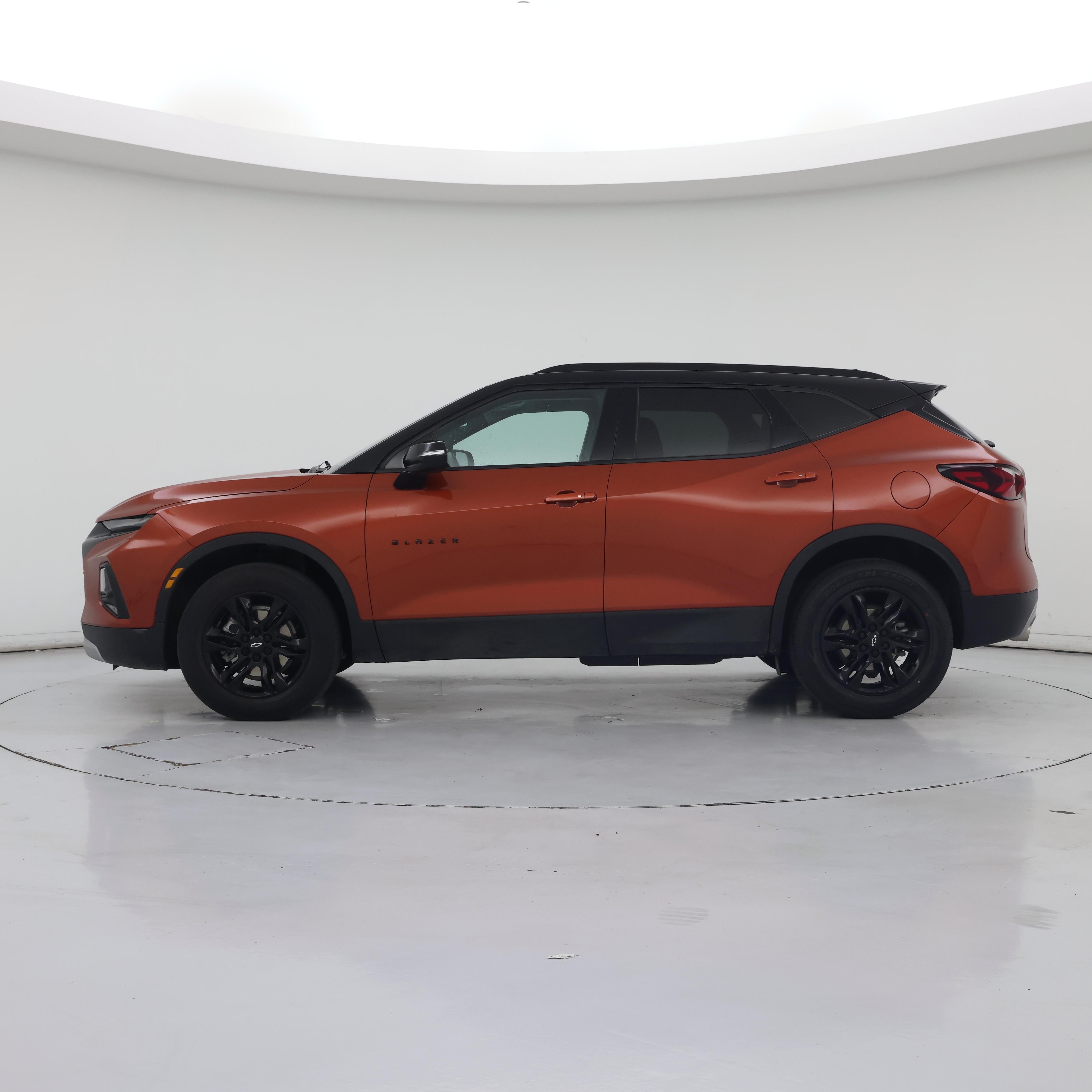 Thumbnail: 2022 Chevrolet Blazer - 3