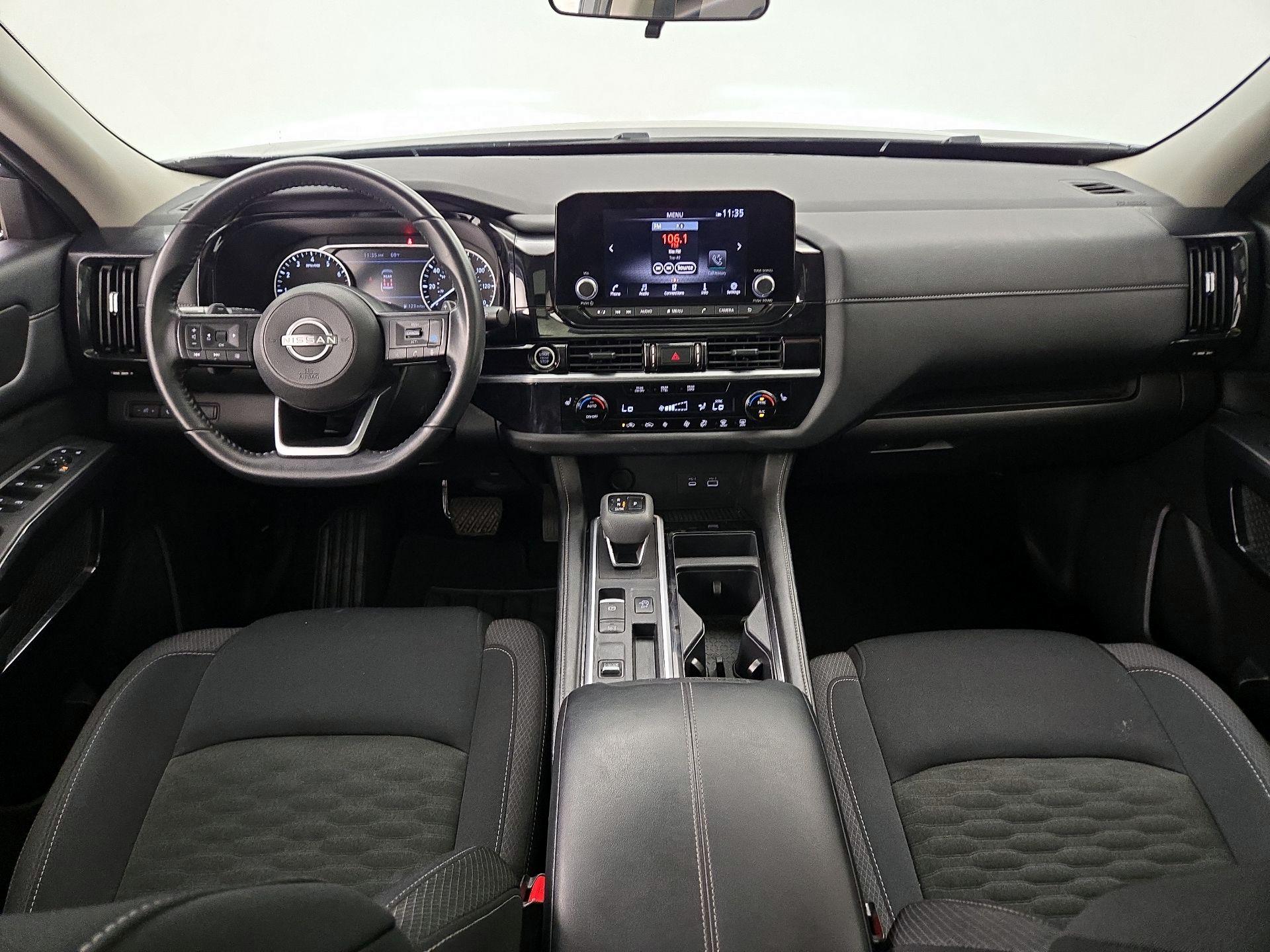 Thumbnail: 2024 Nissan Pathfinder - 9