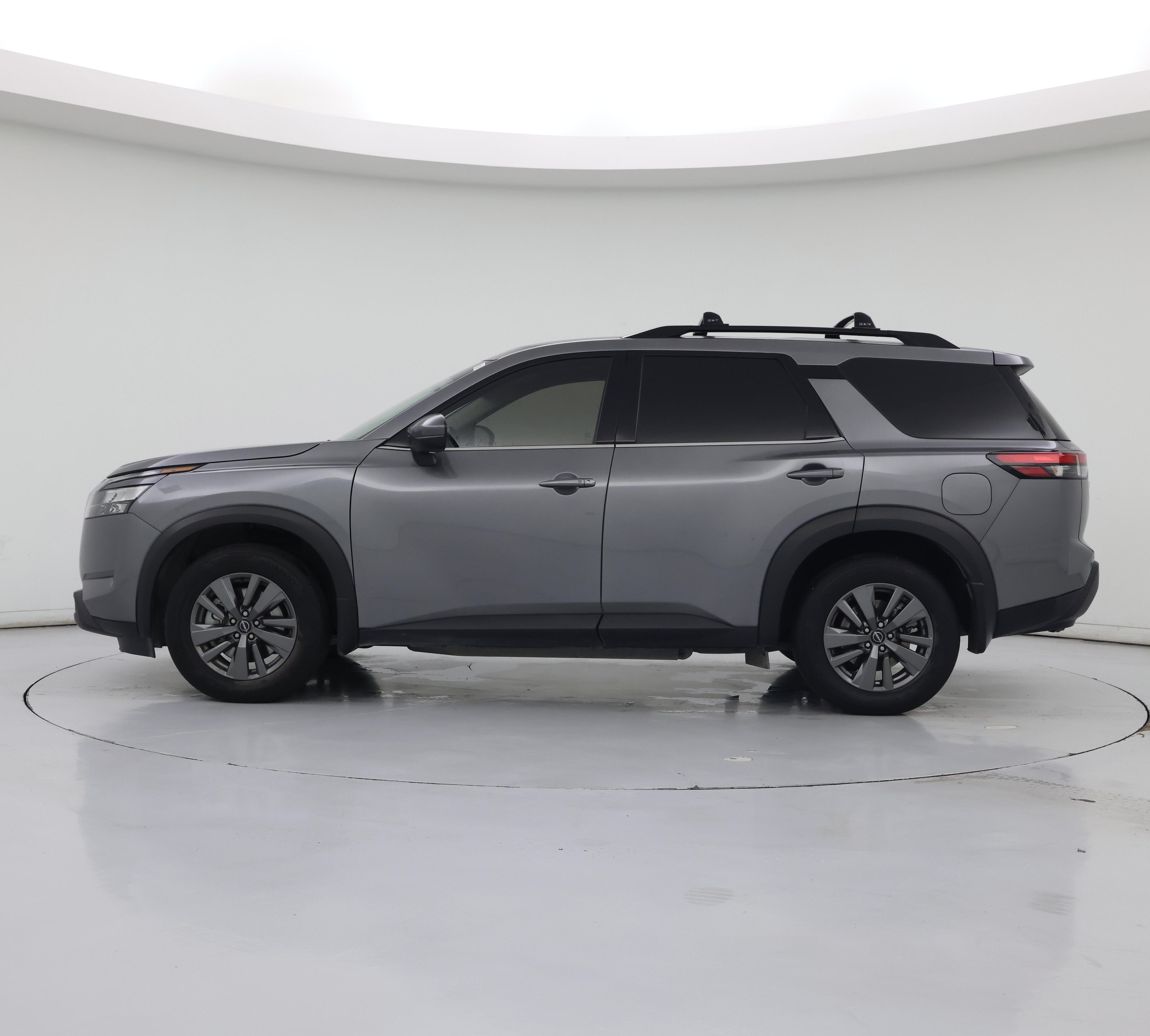 Thumbnail: 2024 Nissan Pathfinder - 3