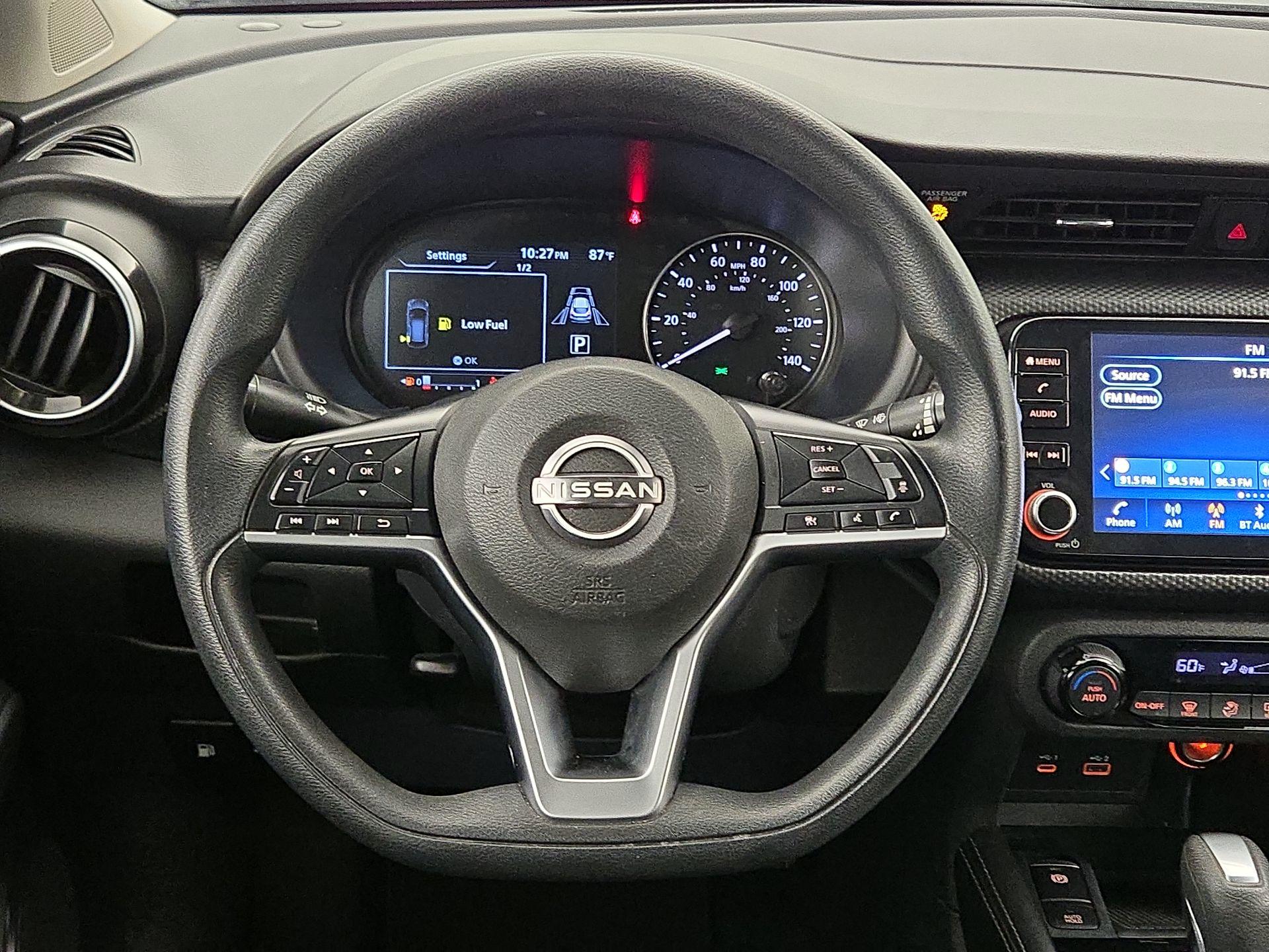 Thumbnail: 2022 Nissan Kicks - 10