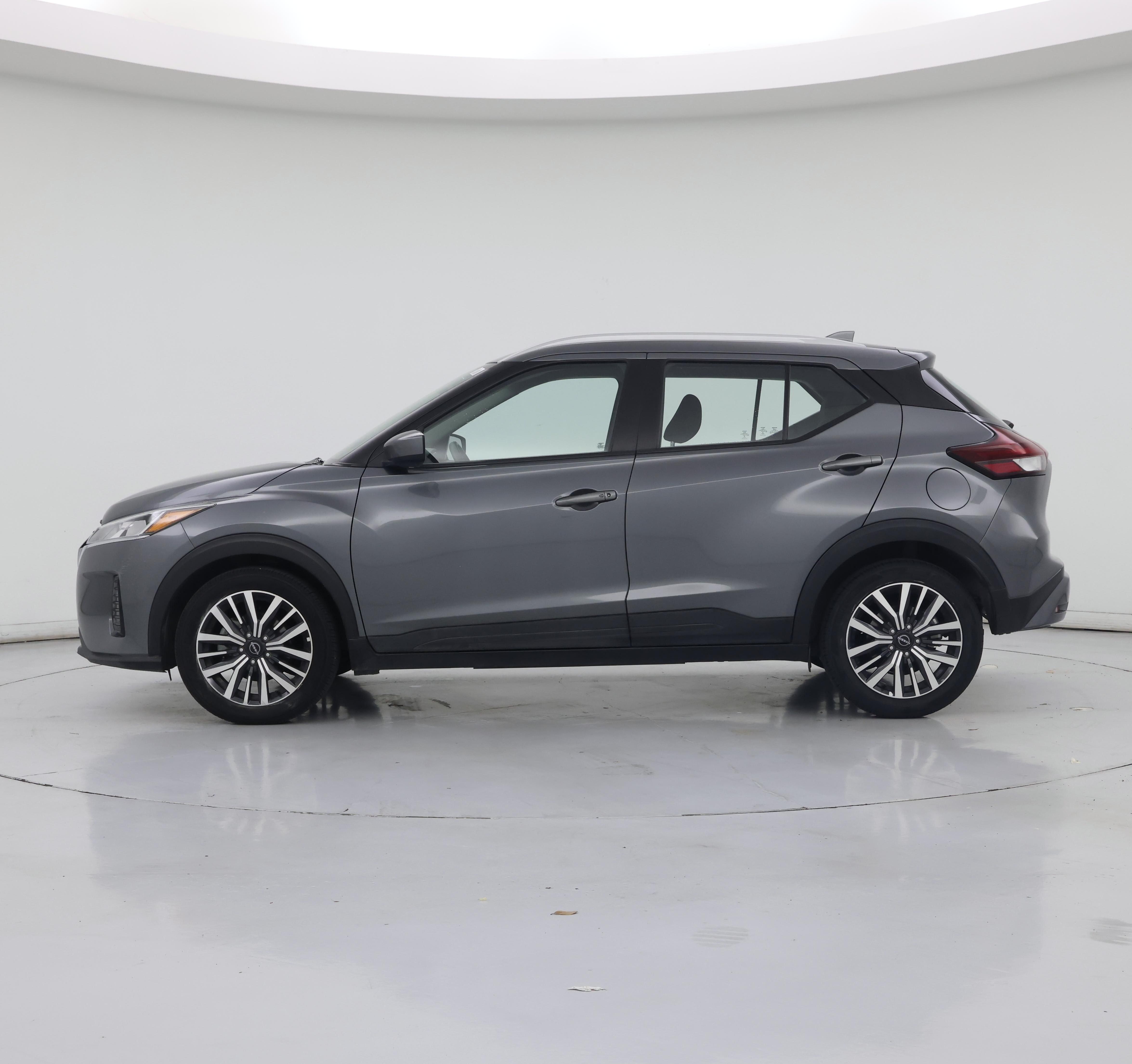 Thumbnail: 2022 Nissan Kicks - 3
