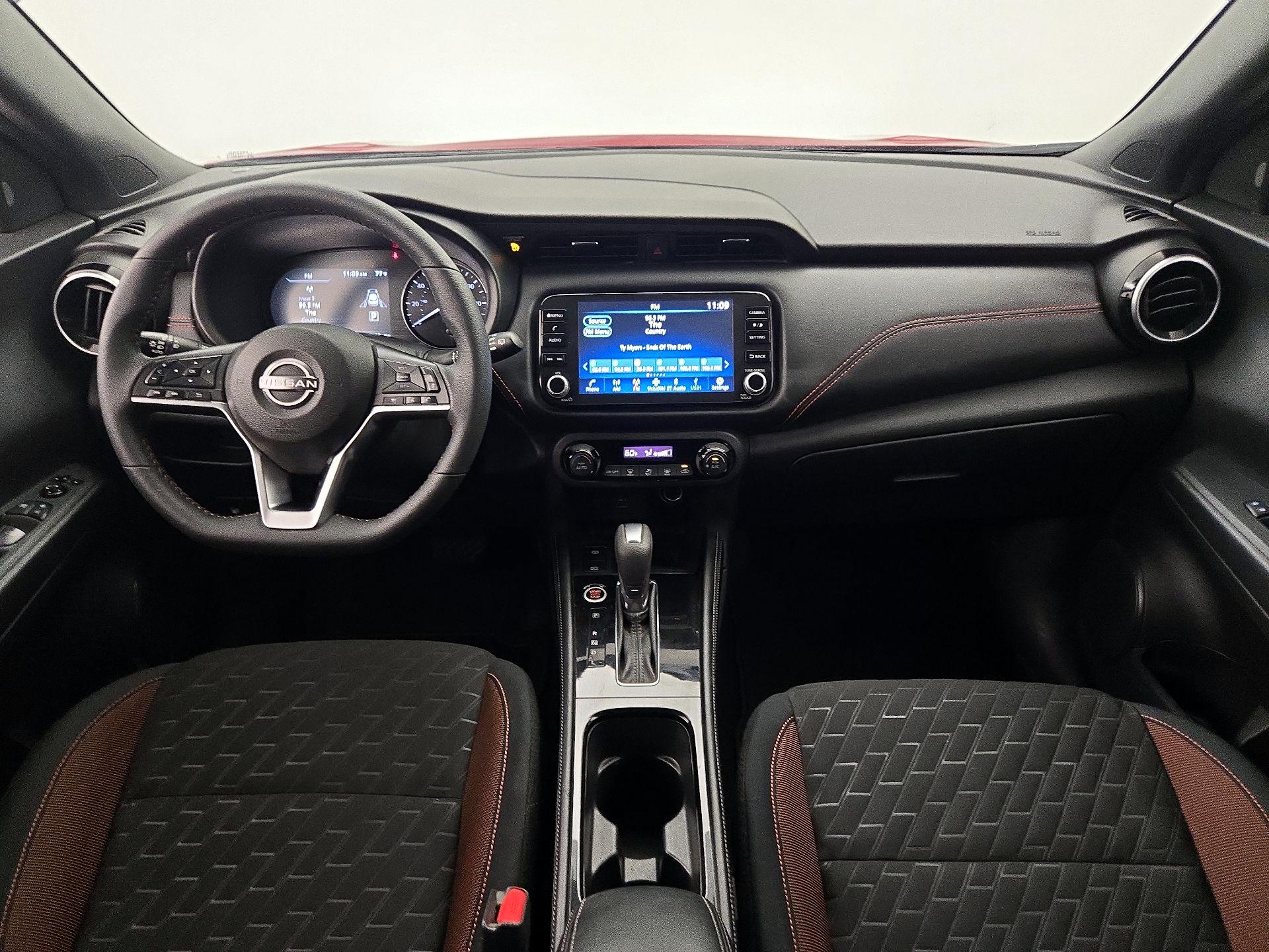 Thumbnail: 2023 Nissan Kicks - 9