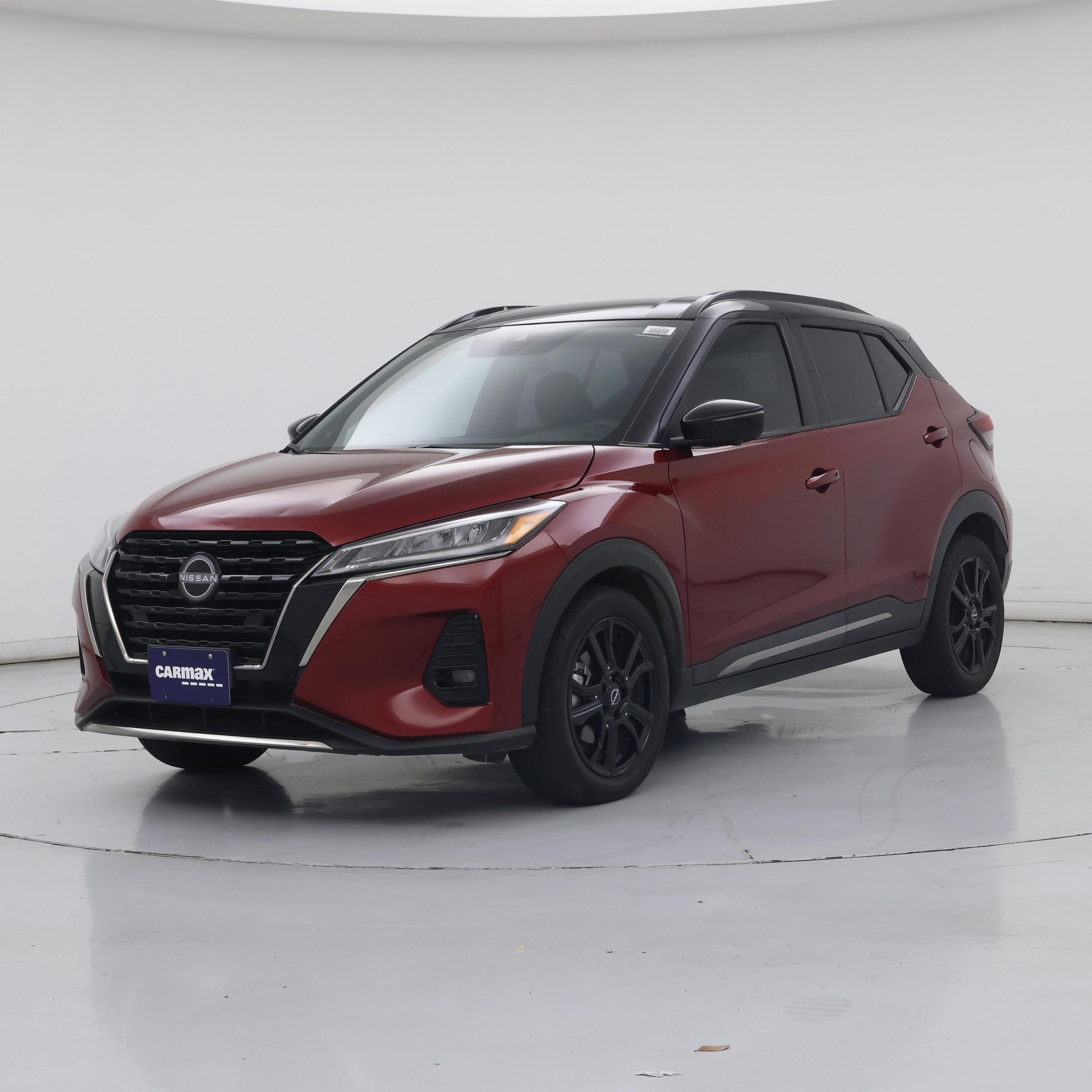 Thumbnail: 2023 Nissan Kicks - 4