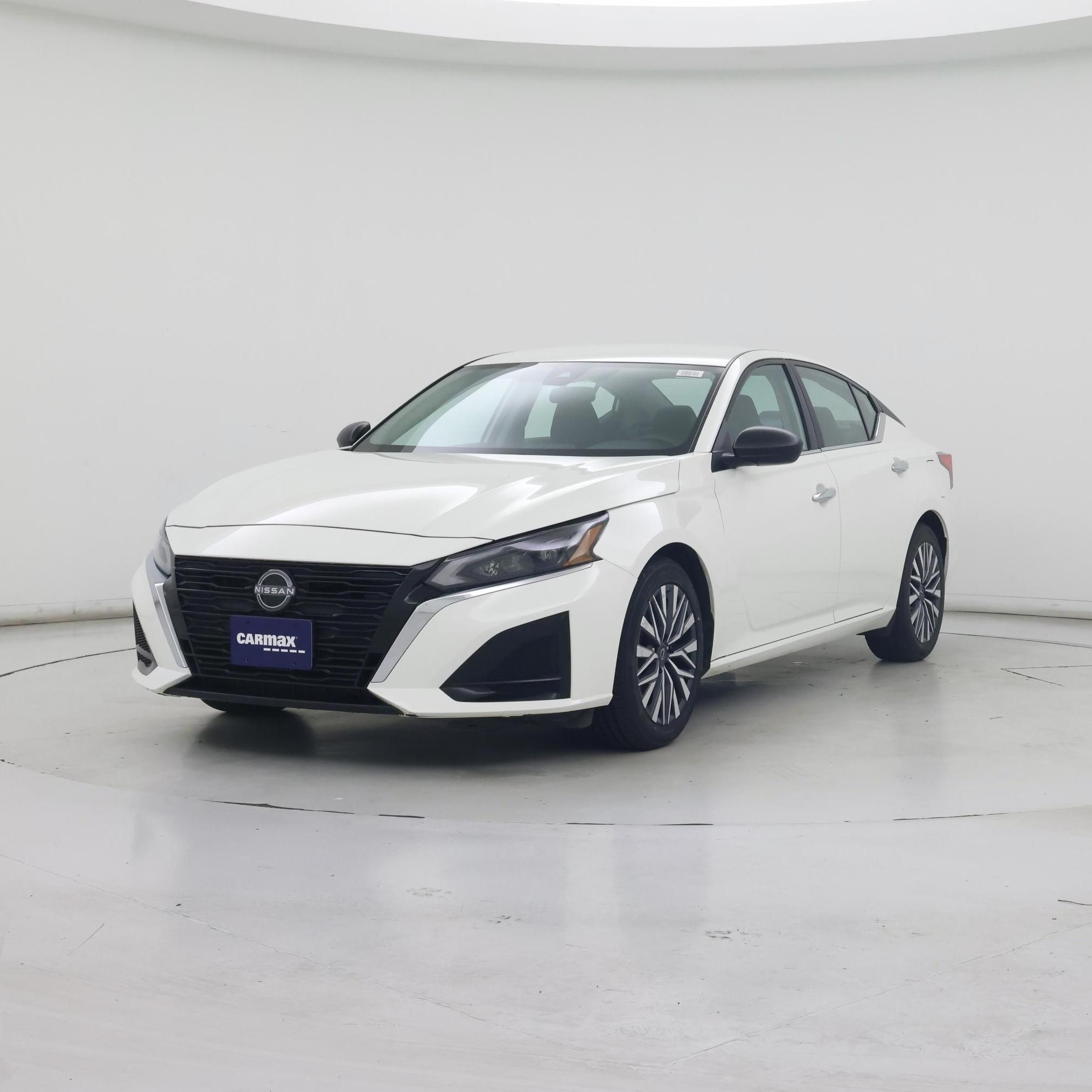 Thumbnail: 2025 Nissan Altima - 4