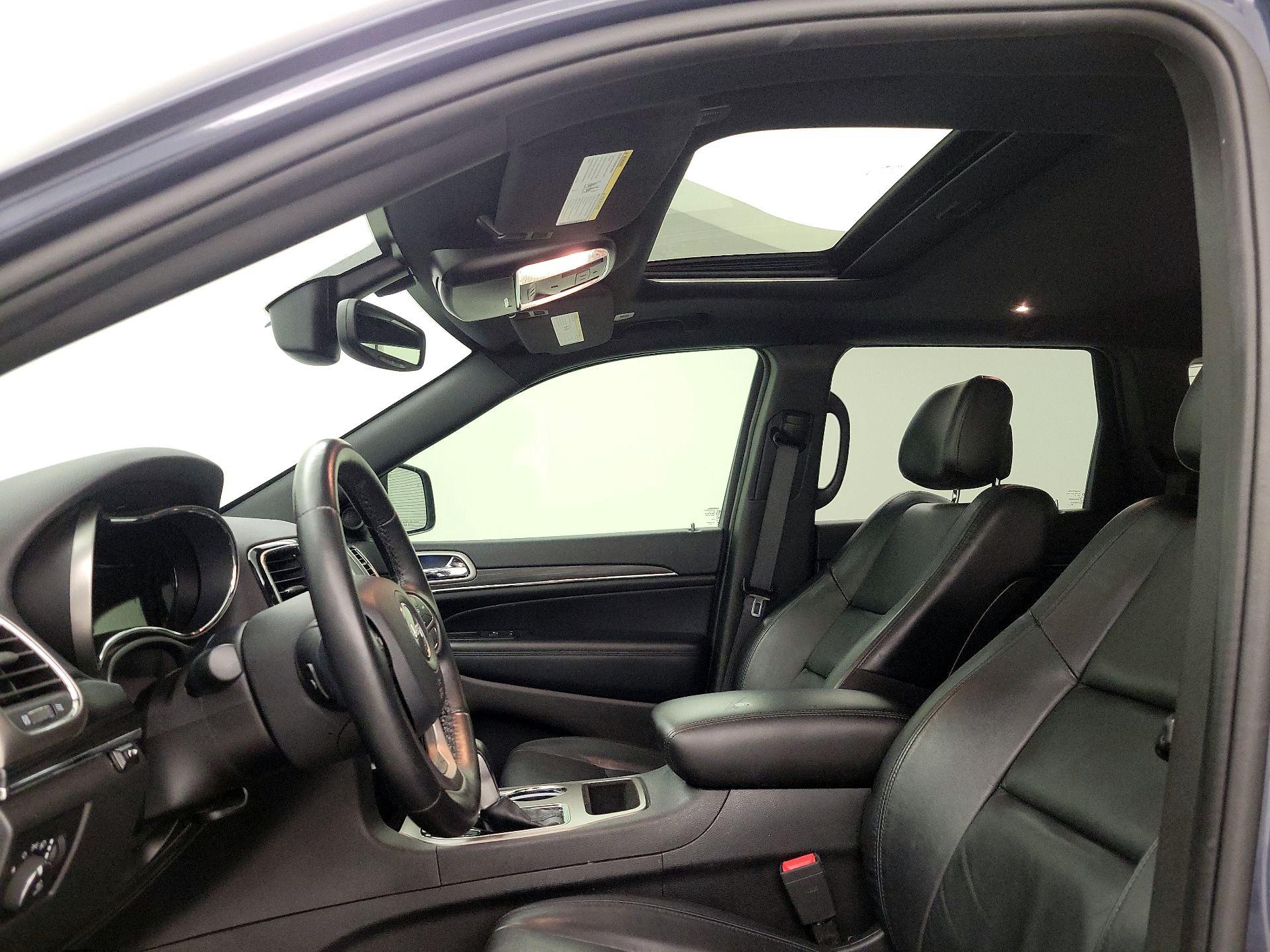 Thumbnail: 2021 Jeep Grand Cherokee - 19