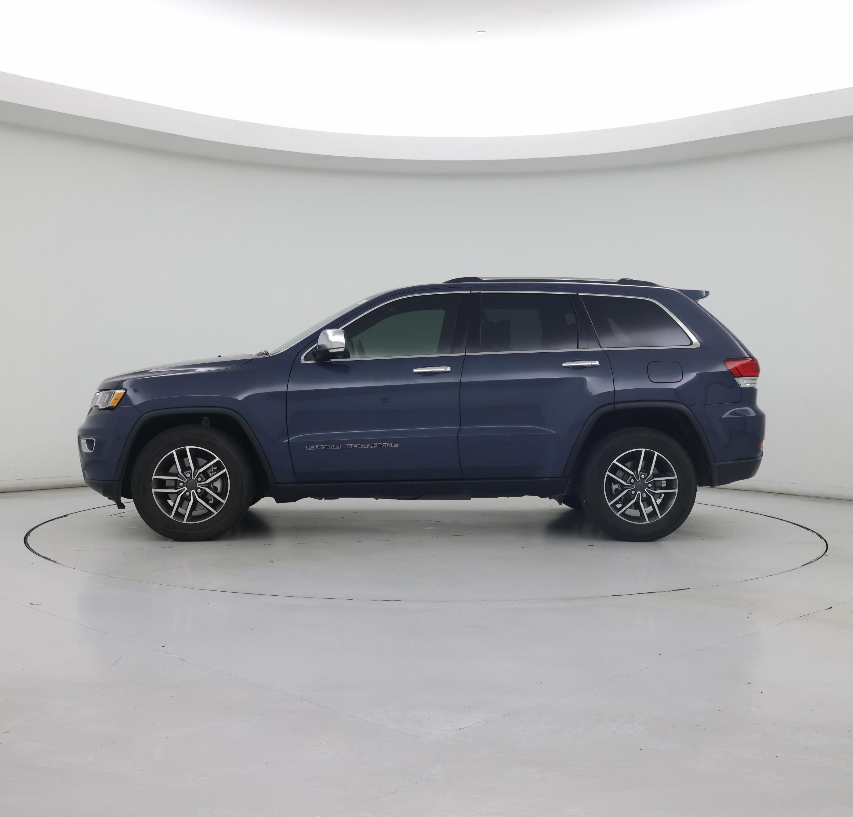 Thumbnail: 2021 Jeep Grand Cherokee - 3