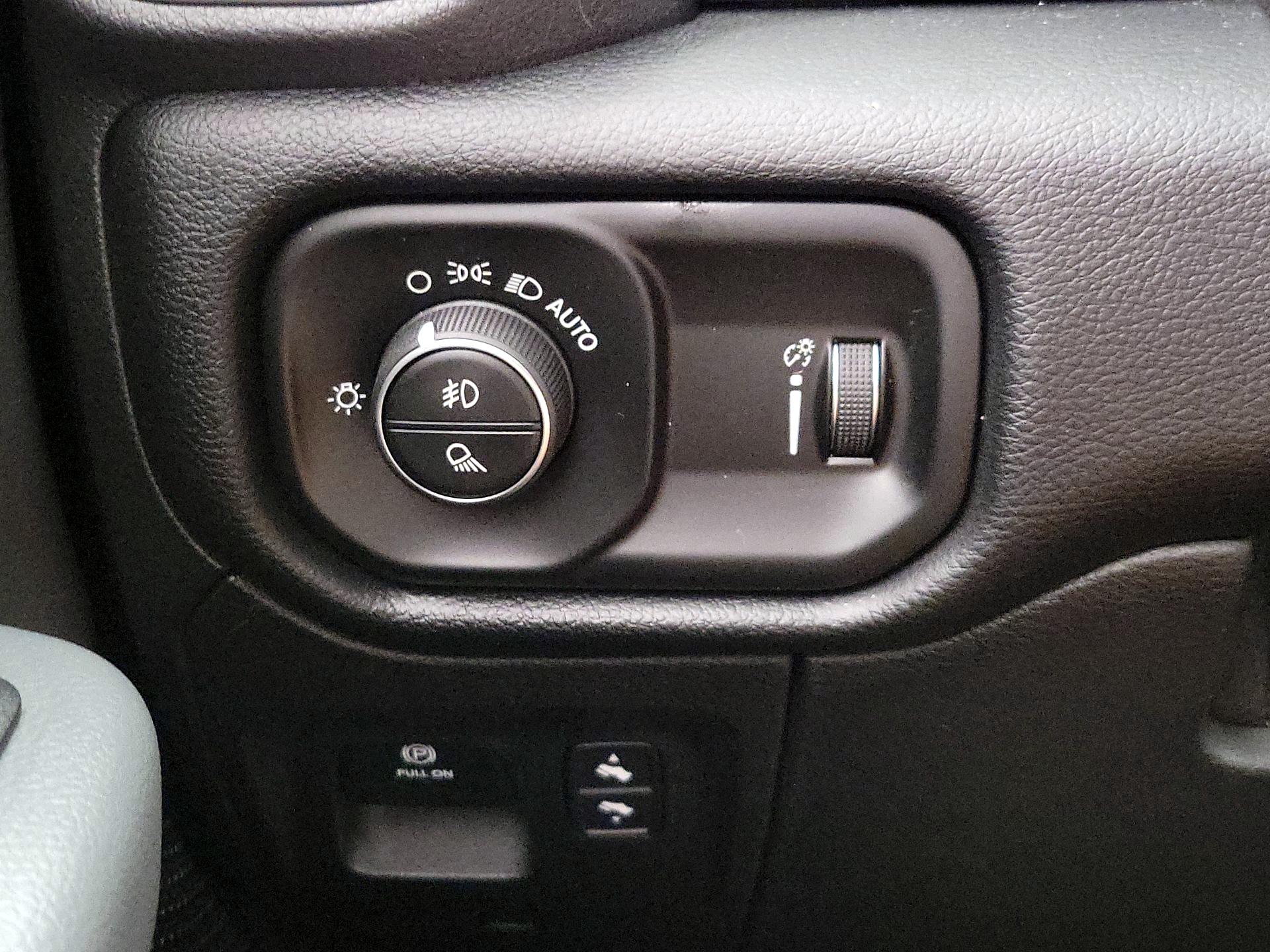 Thumbnail: 2021 RAM 1500 - 13
