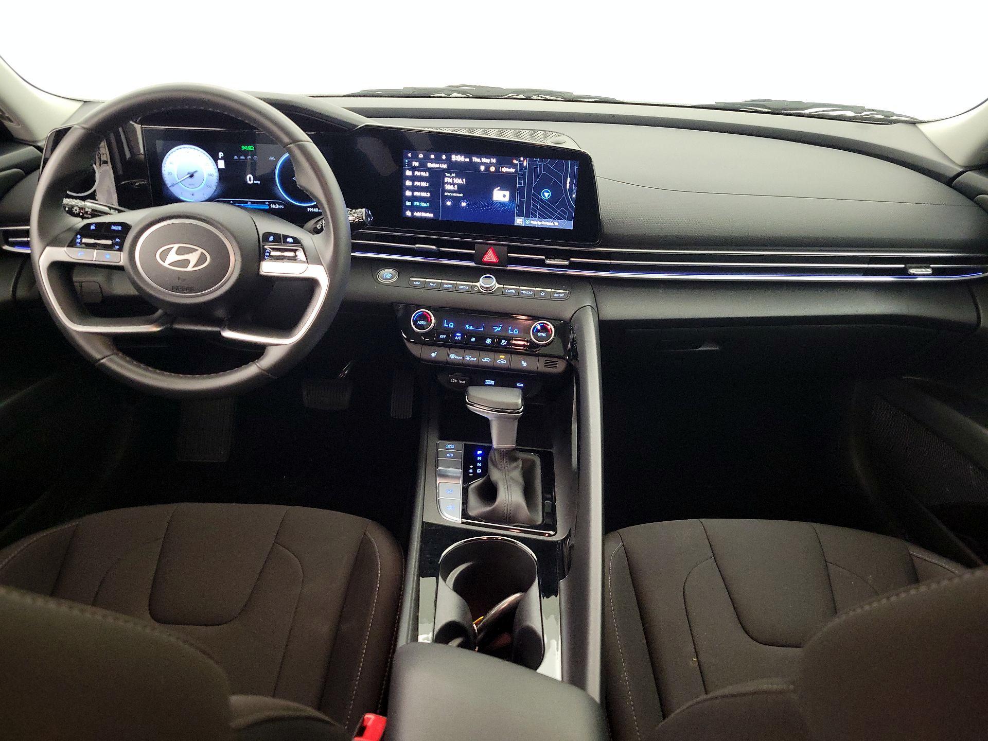 Thumbnail: 2025 Hyundai Elantra - 9