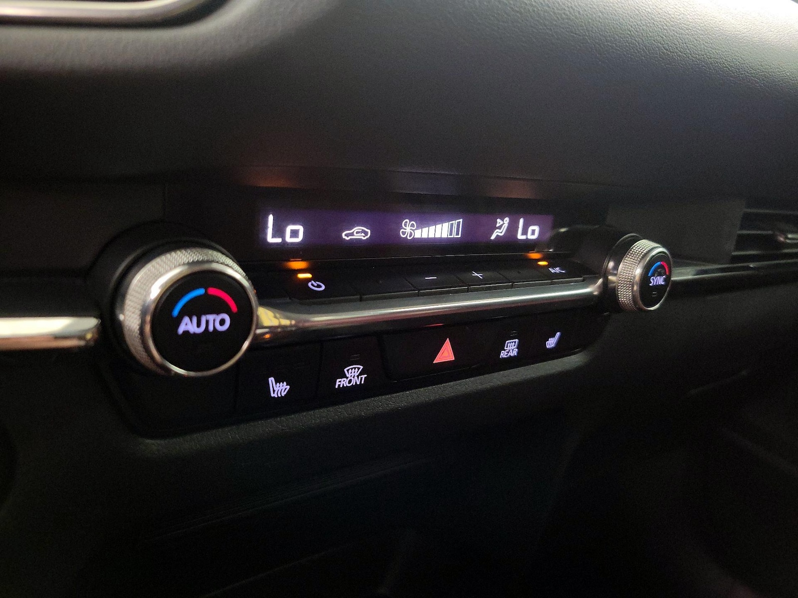 2023 Mazda CX-30 Carbon Edition - Photo 17