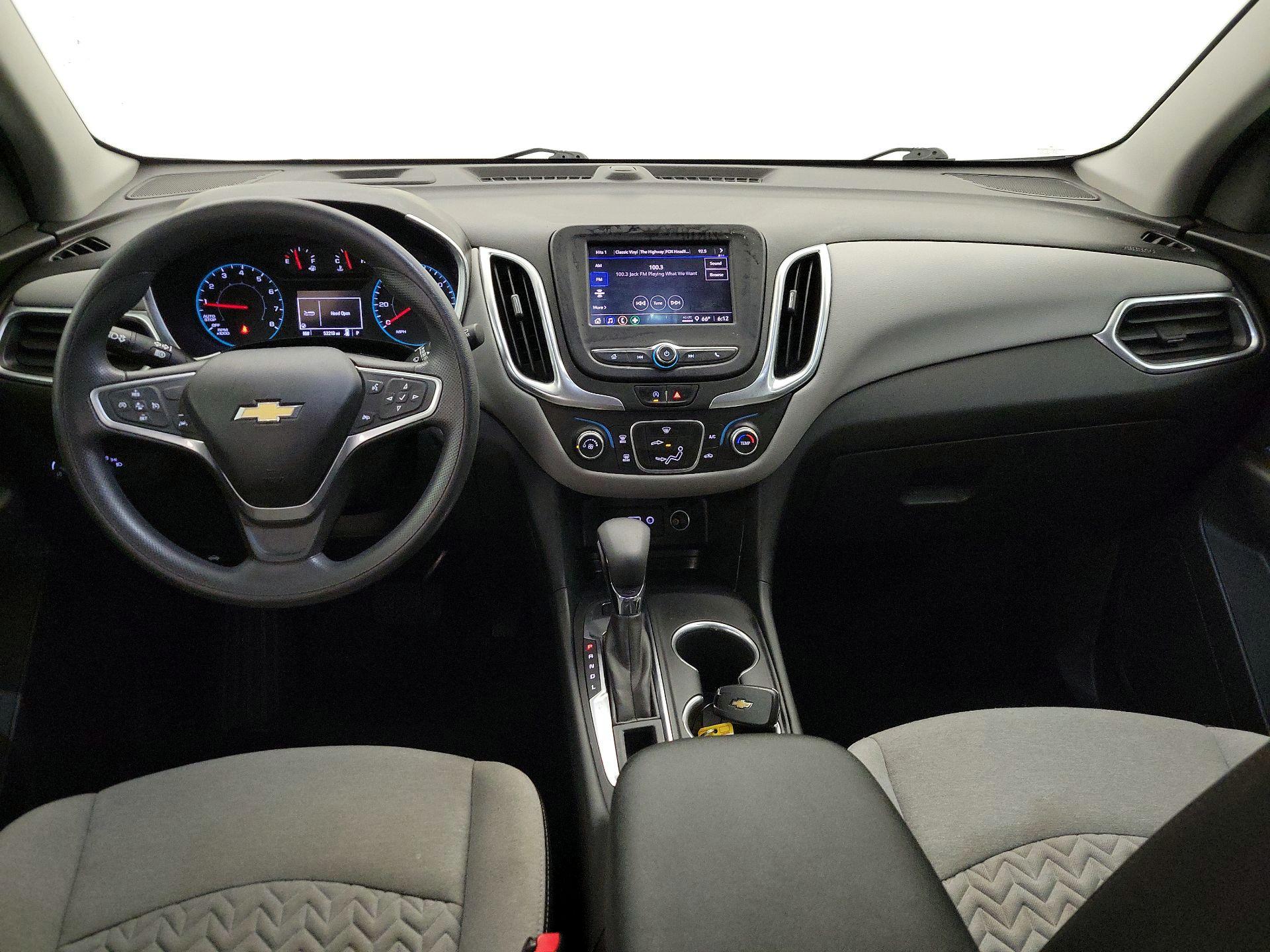 Thumbnail: 2022 Chevrolet Equinox - 9