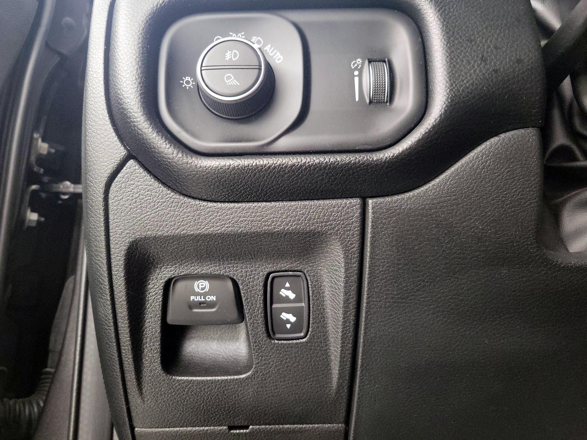 Thumbnail: 2022 RAM 1500 - 13