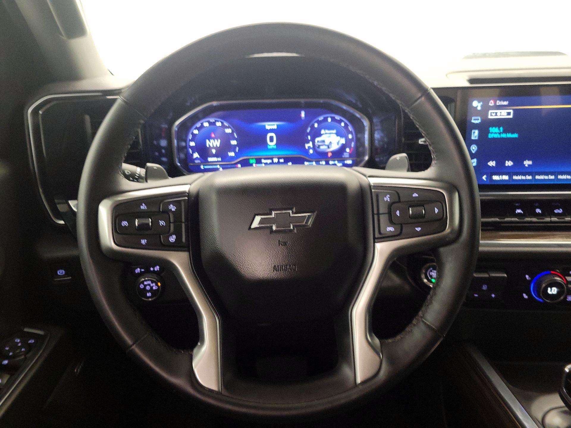 Thumbnail: 2023 Chevrolet Silverado 1500 - 10