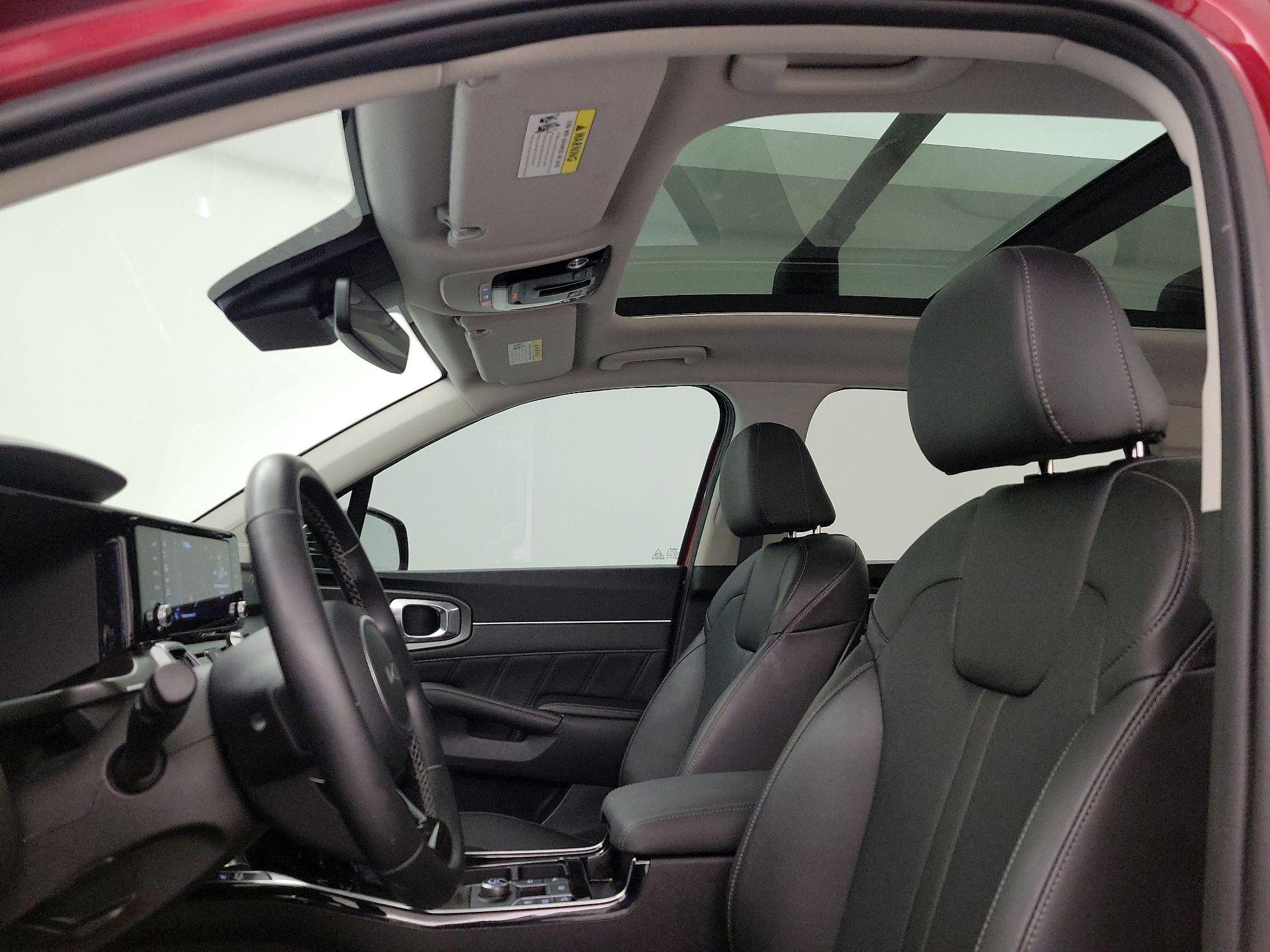Thumbnail: 2023 Kia Sorento - 19