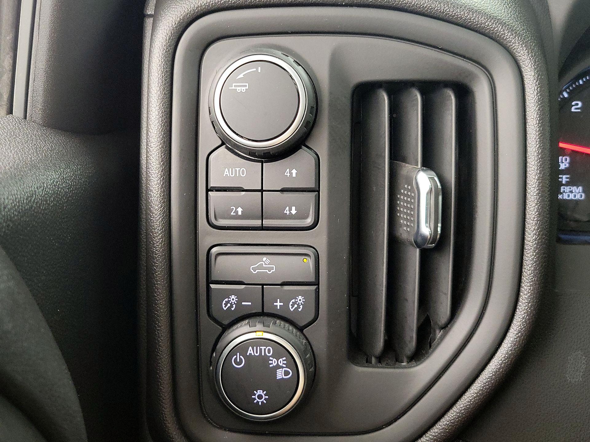 Thumbnail: 2025 Chevrolet Silverado 1500 - 13