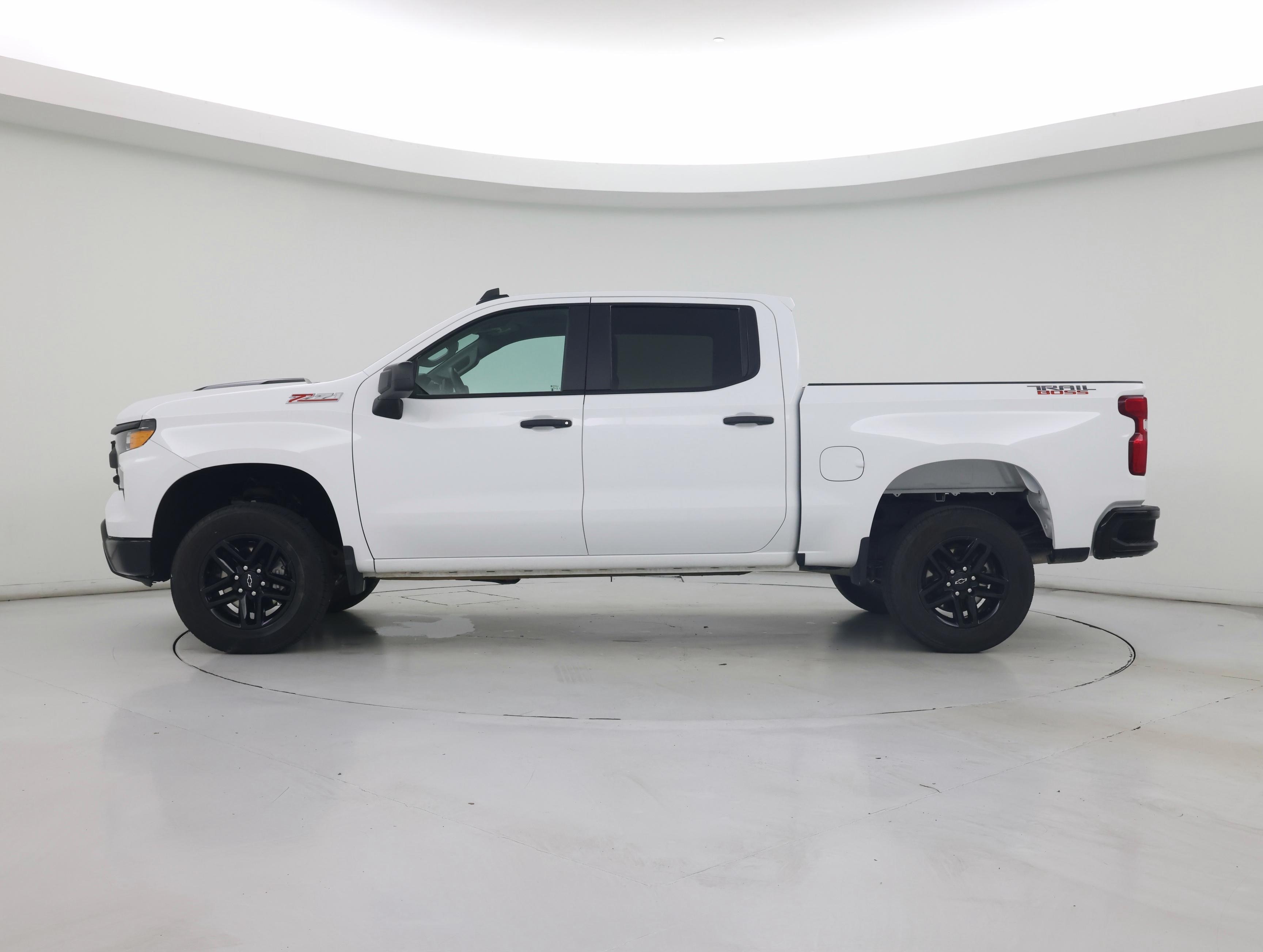 Thumbnail: 2025 Chevrolet Silverado 1500 - 3