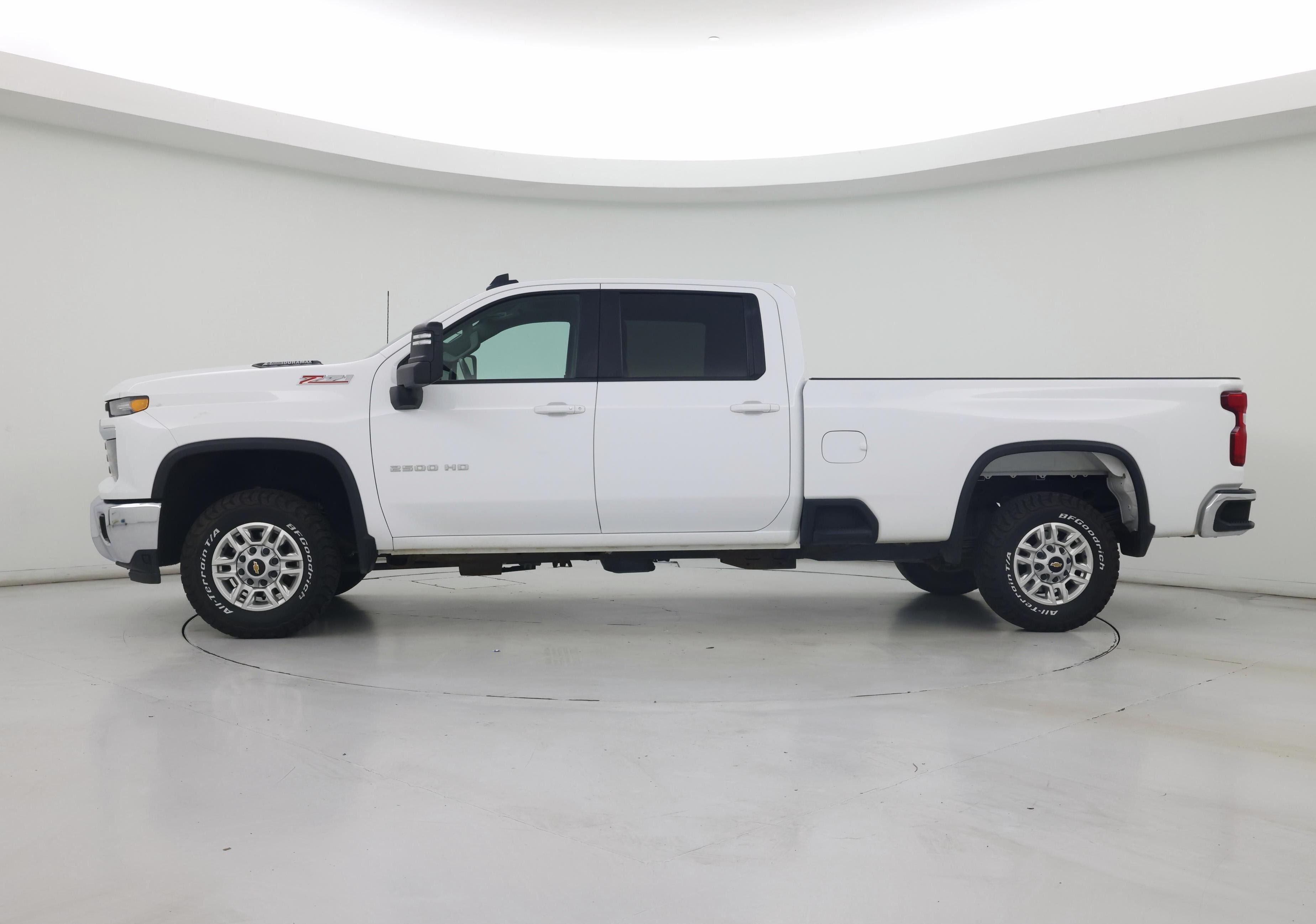 Thumbnail: 2024 Chevrolet Silverado 2500 - 3