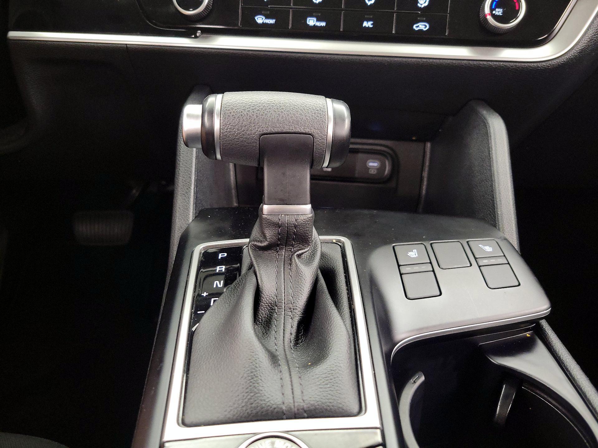 Thumbnail: 2025 Kia Sportage - 17