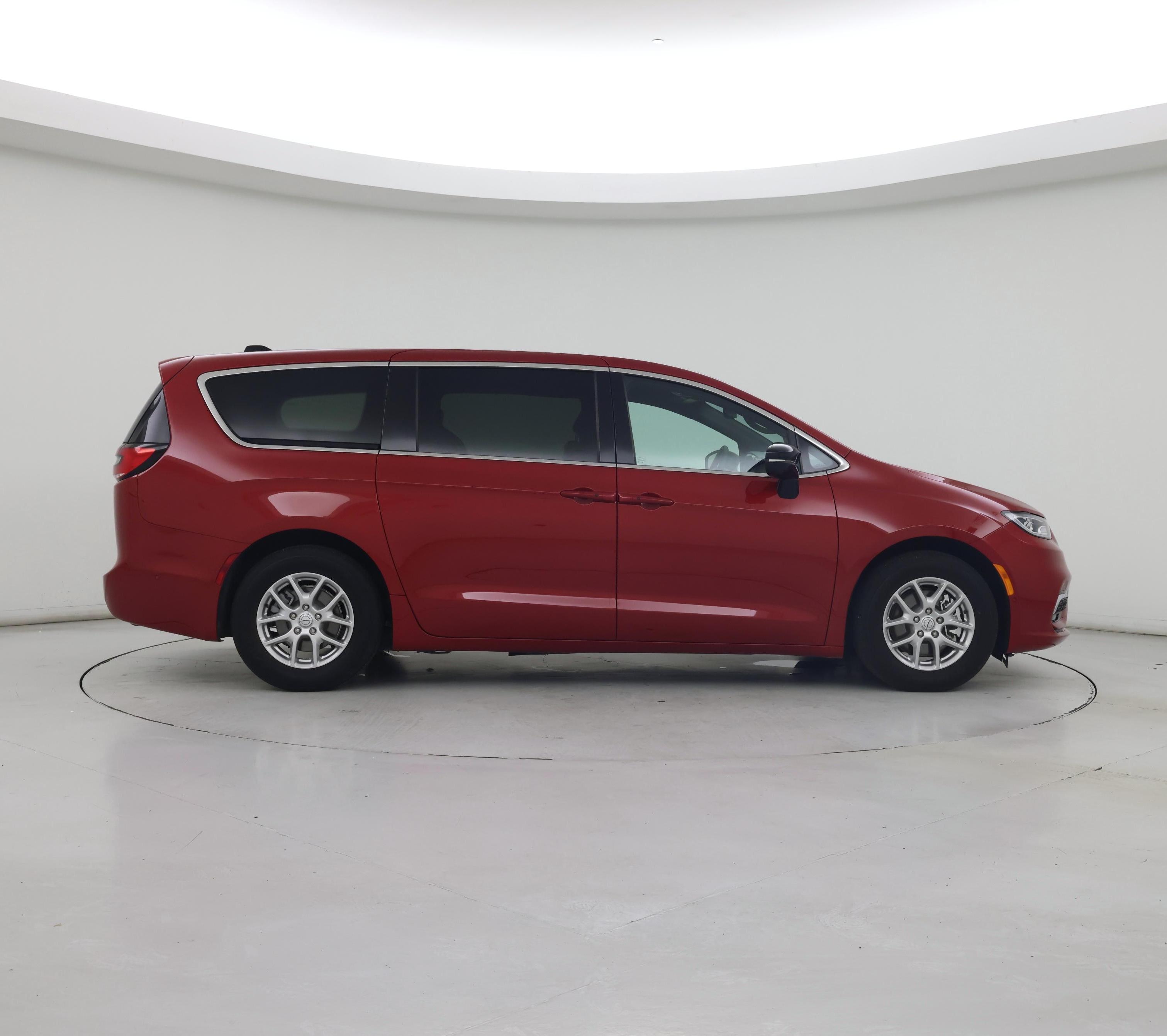 Thumbnail: 2025 Chrysler Pacifica - 7
