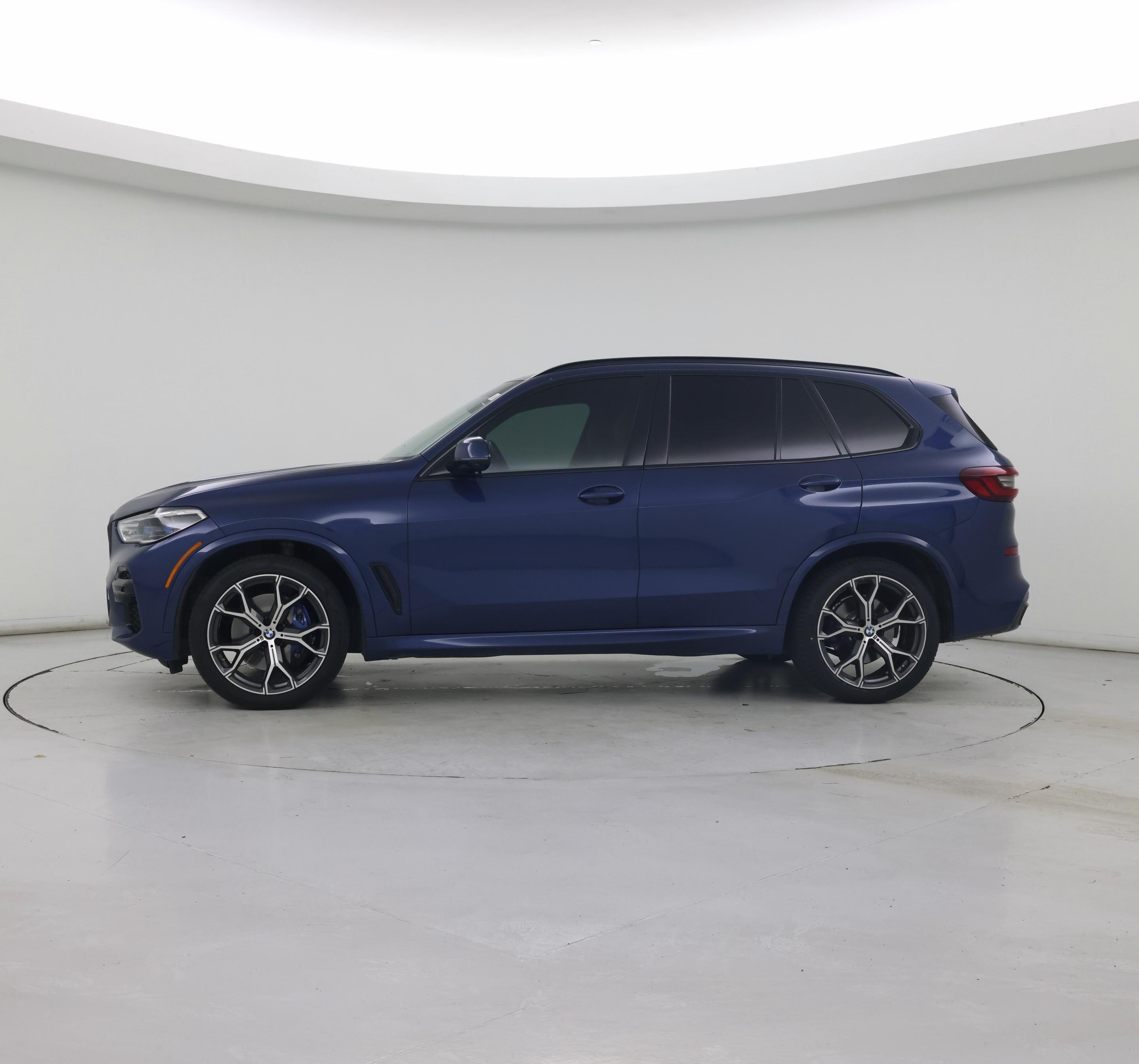 Thumbnail: 2023 BMW X5 - 3