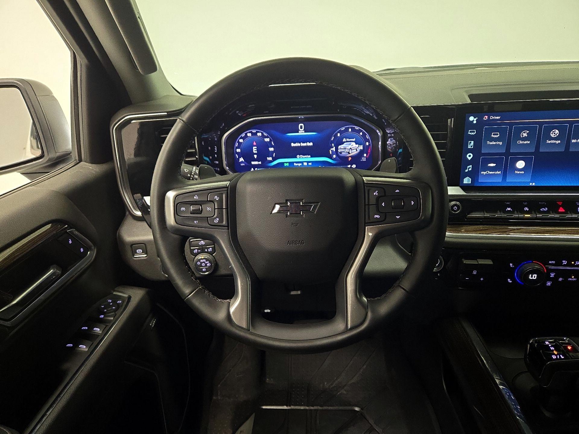 Thumbnail: 2026 Chevrolet Silverado 1500 - 10