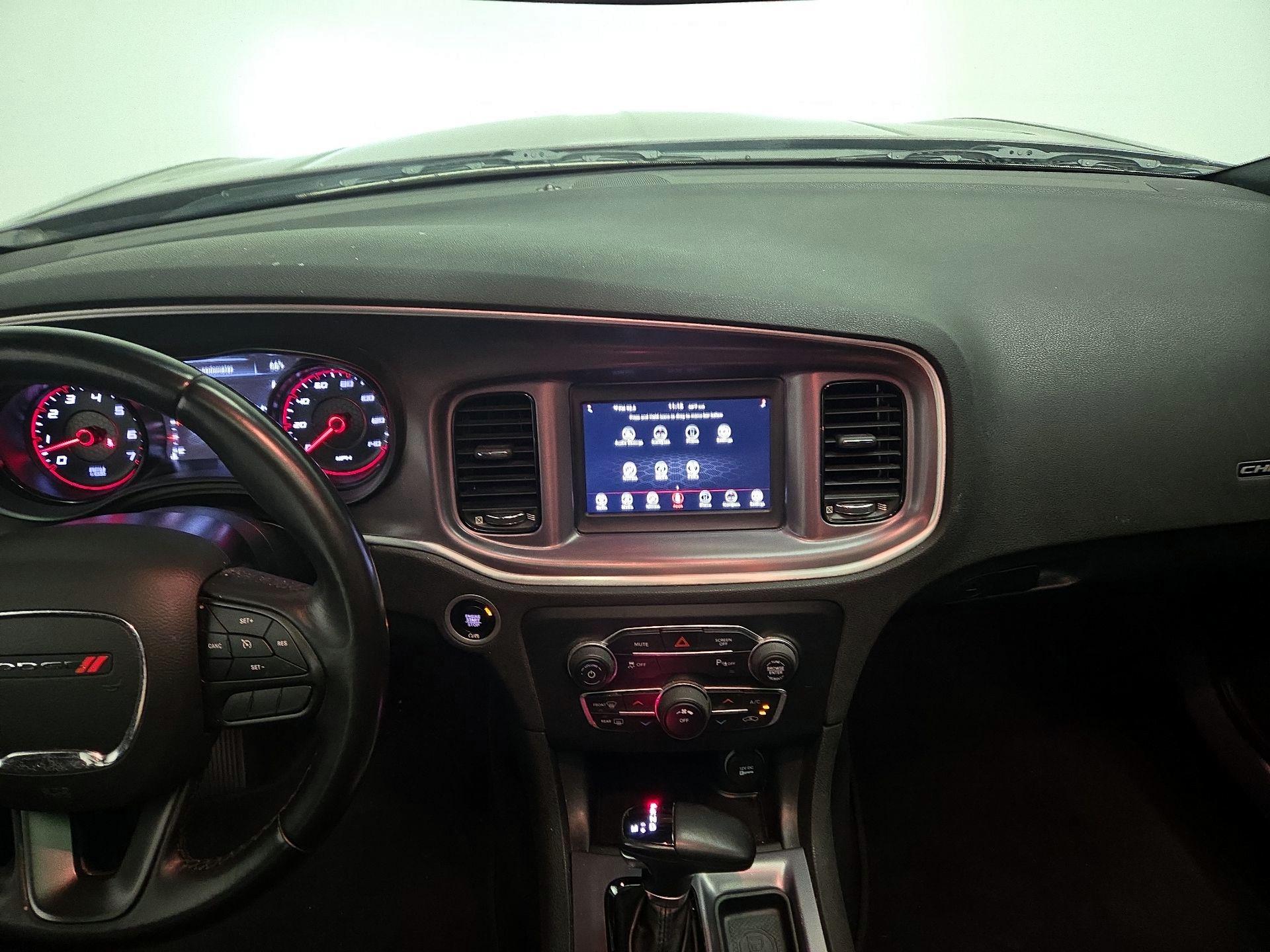 Thumbnail: 2020 Dodge Charger - 9