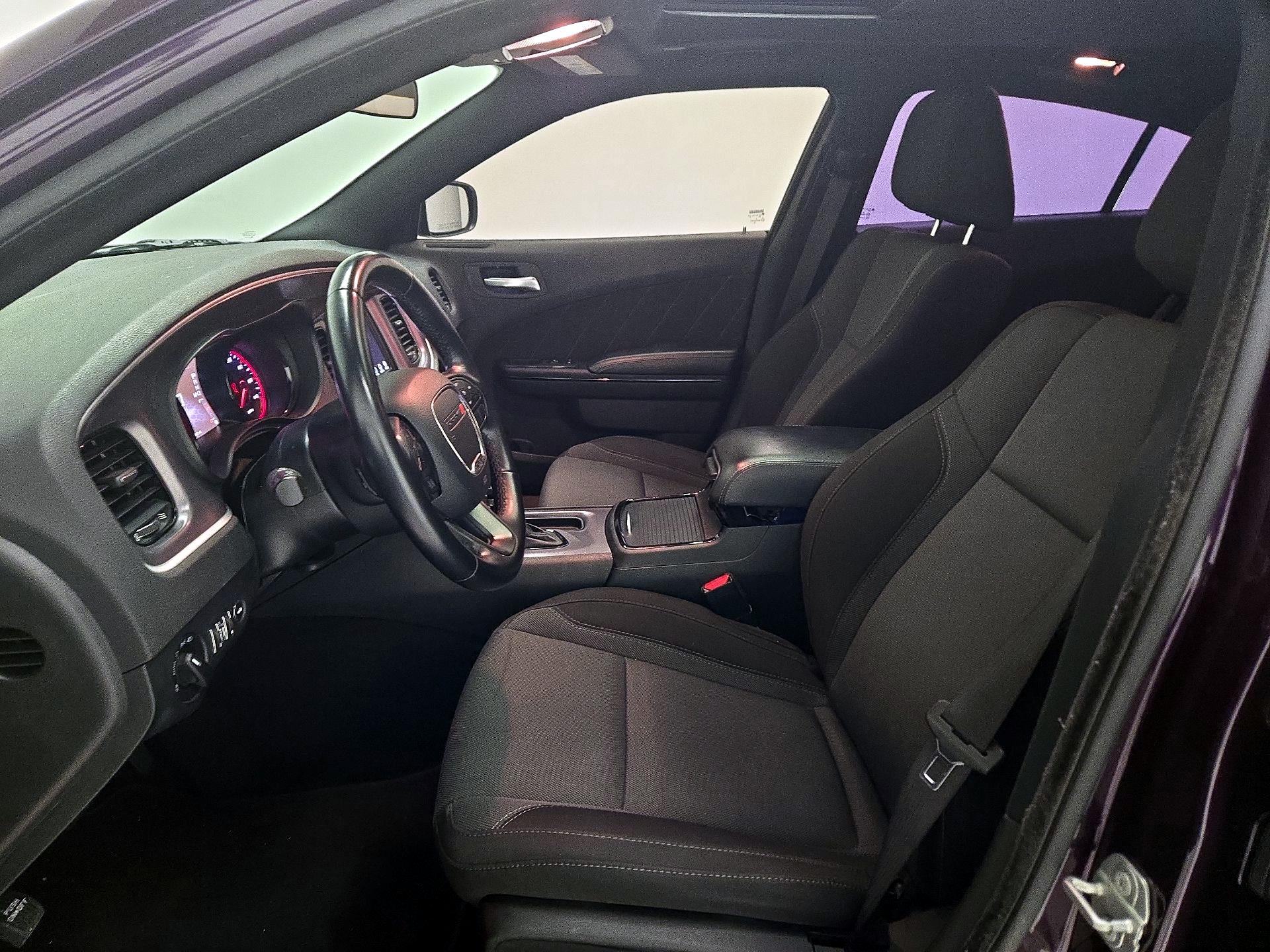 Thumbnail: 2020 Dodge Charger - 11