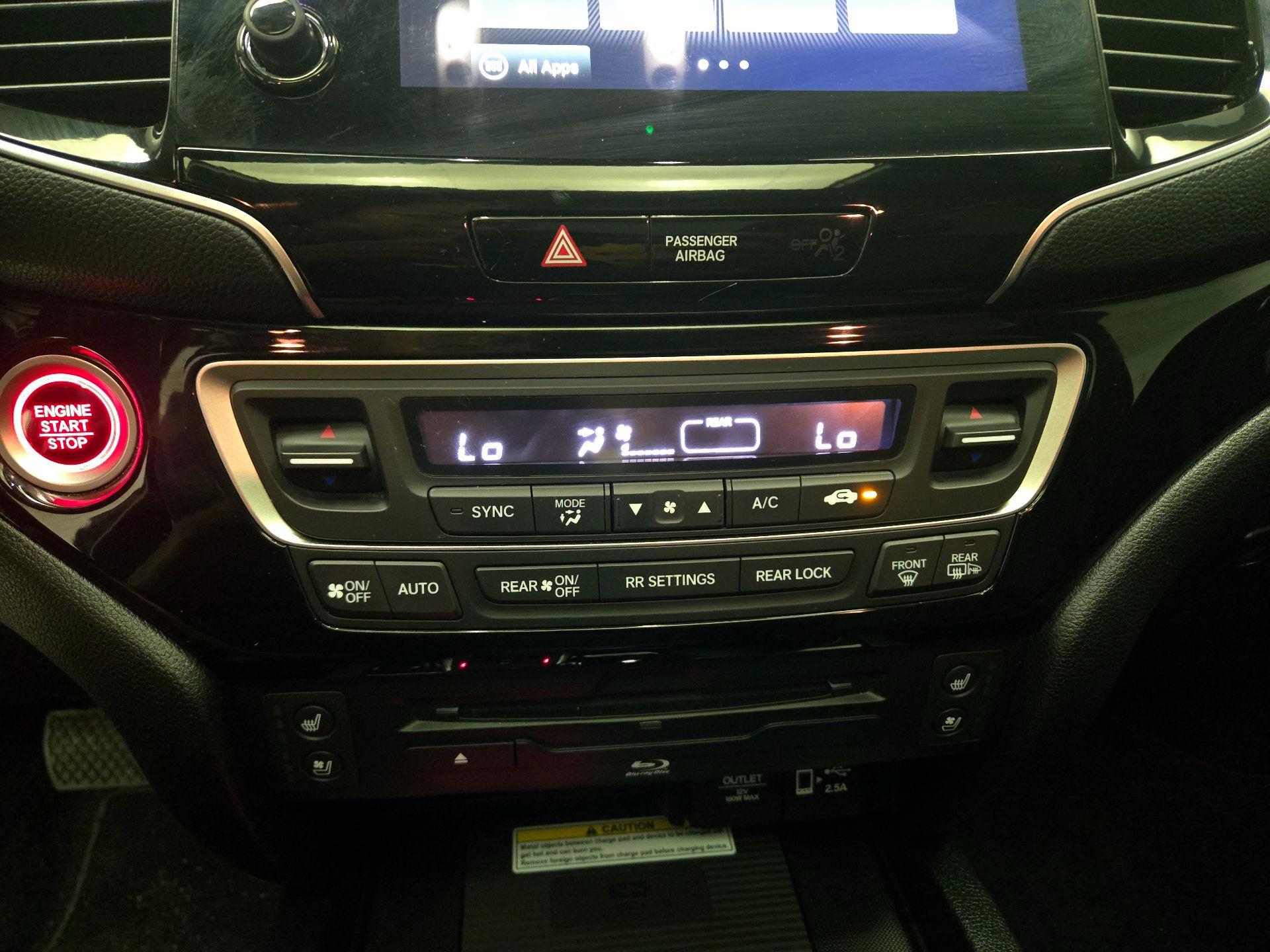 Thumbnail: 2022 Honda Pilot - 17