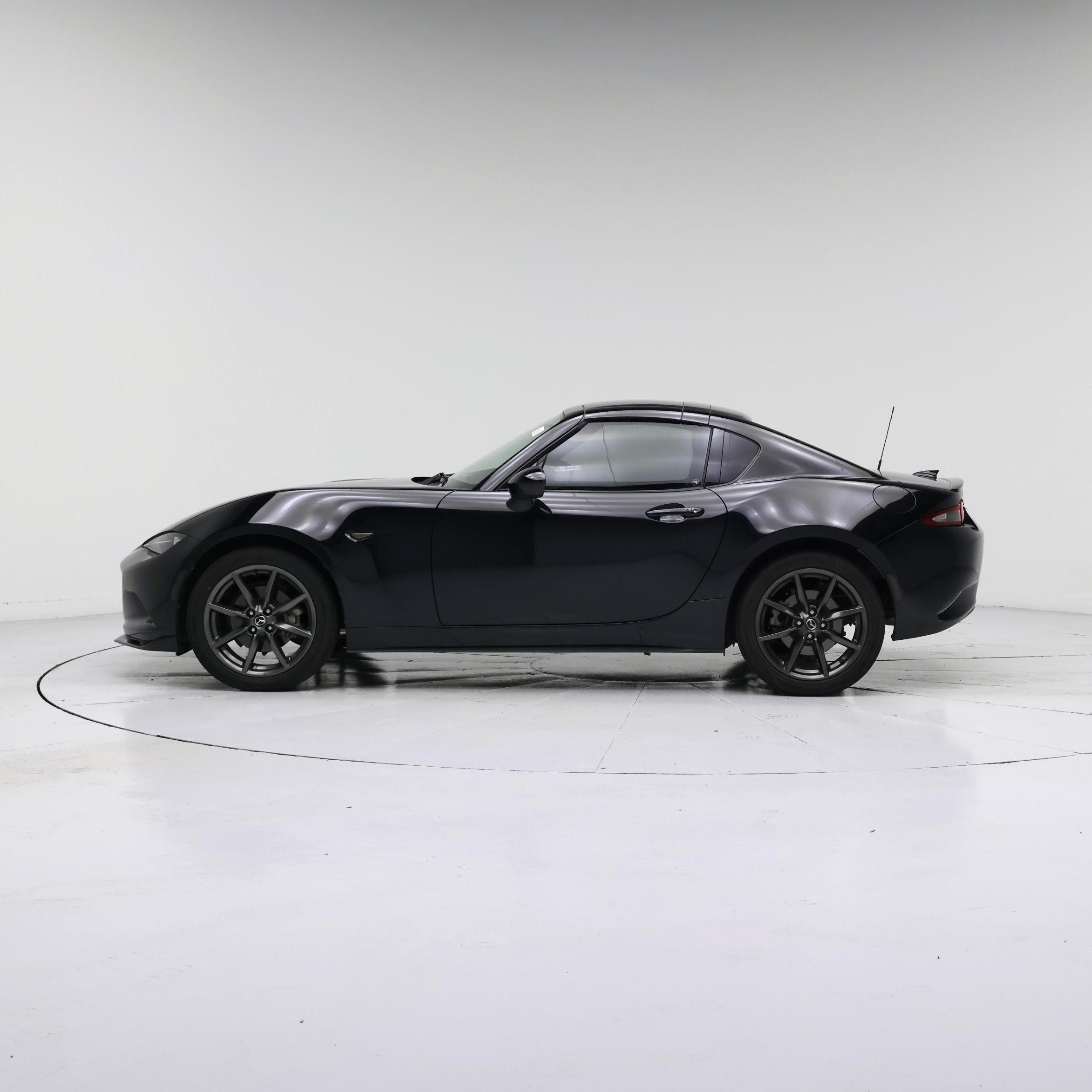 Thumbnail: 2017 Mazda MX-5 Miata - 3