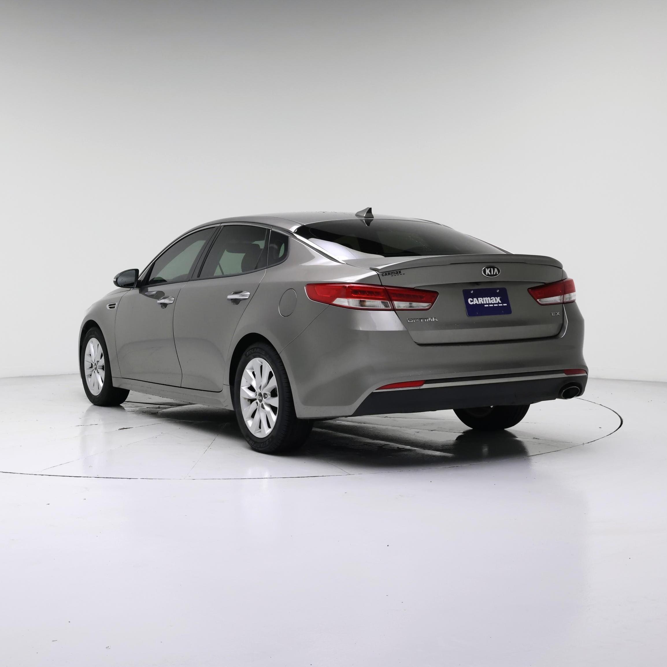 Thumbnail: 2016 Kia Optima - 2