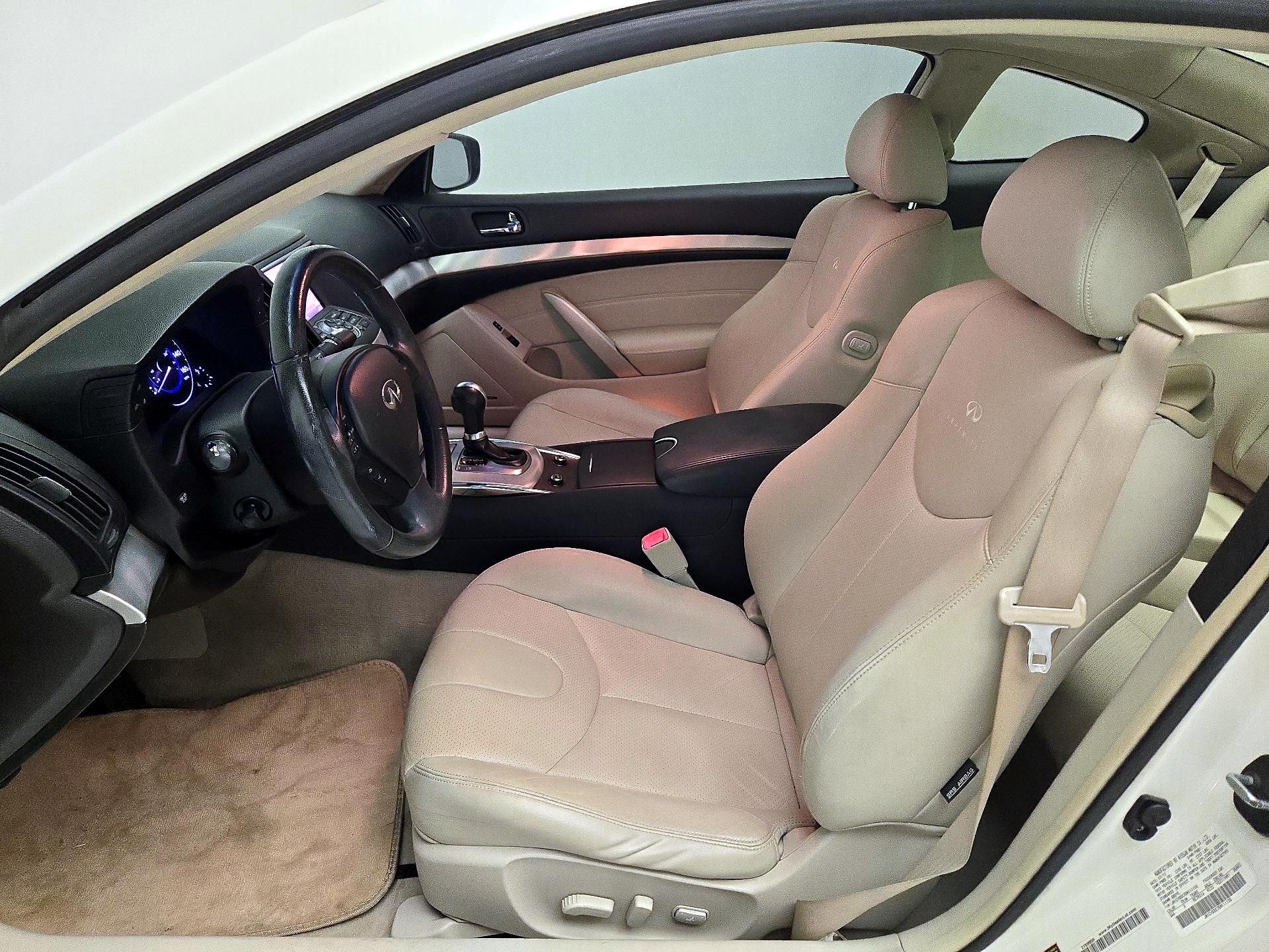 Thumbnail: 2014 INFINITI Q60 - 11