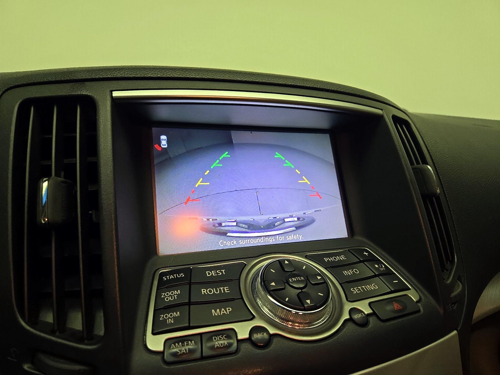 Thumbnail: 2014 INFINITI Q60 - 15